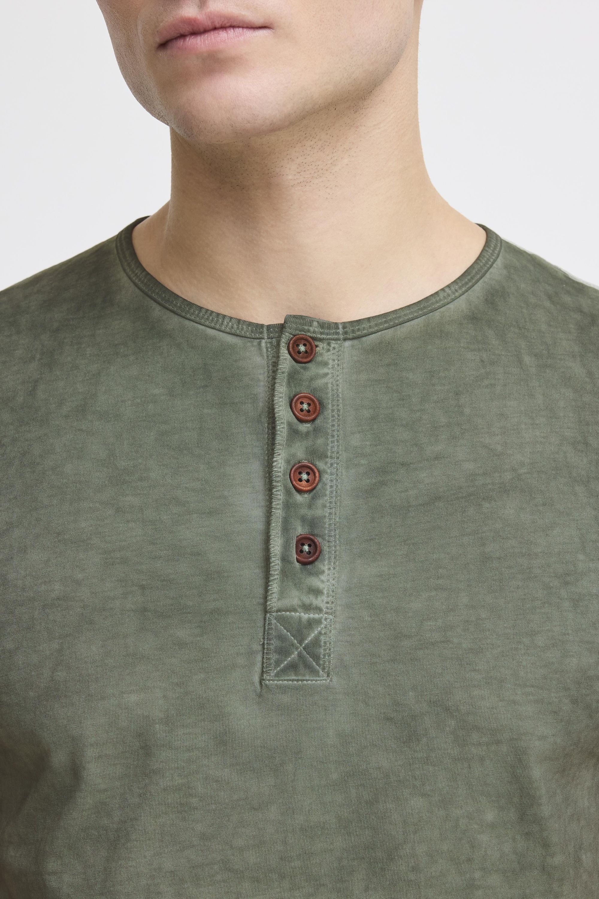 !Solid Rundhalsshirt SDTihn Kurzarmshirt mit Brusttasche