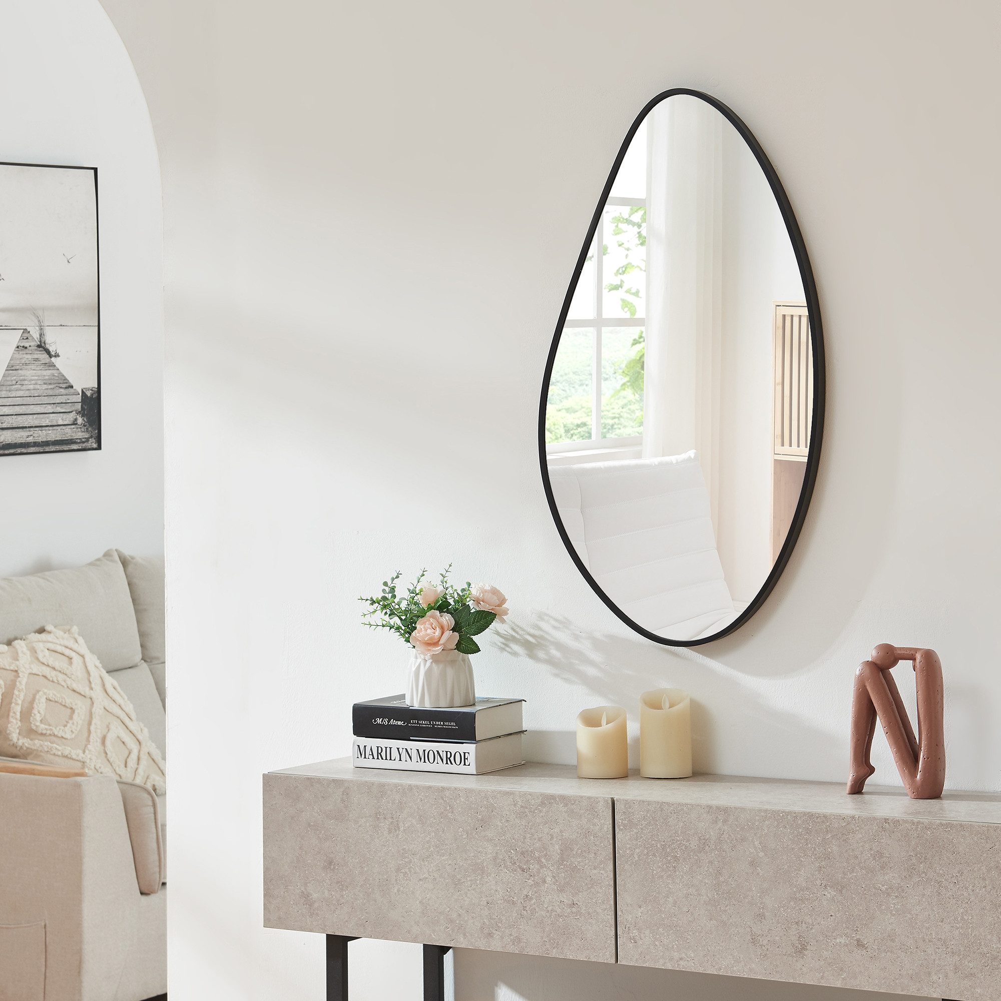 en.casa Wandspiegel, »Orland« mit Rahmen in Tropfenform 82 x 46 cm Schwarz günstig online kaufen