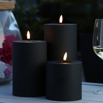 Deluxe Homeart LED-Kerze MIA für Außen 3D Flamme flackernd H: 20cm D: 10cm outdoor schwarz (1-tlg)