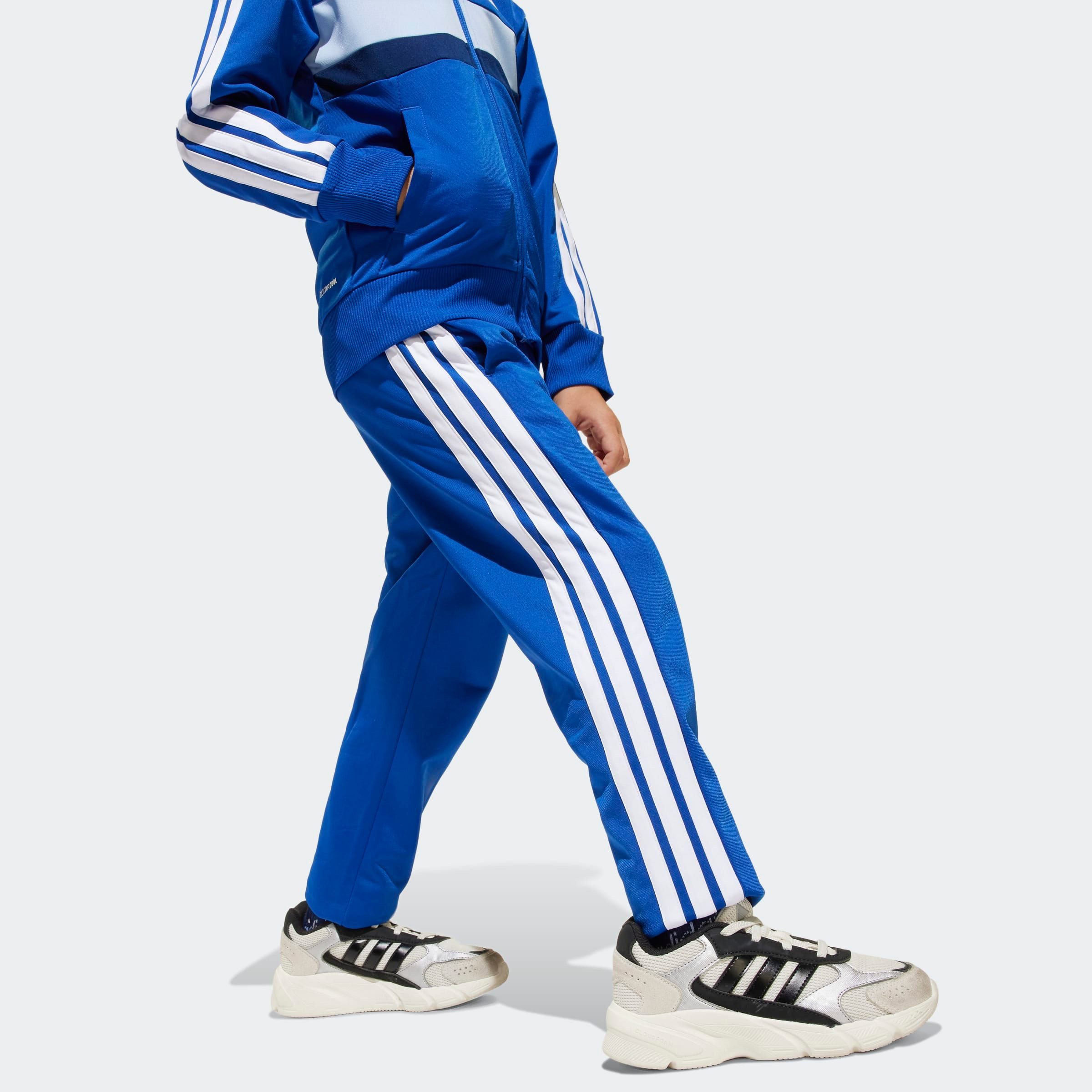 adidas Sportswear Trainingsanzug SEASONAL ESSENTIALS TIBERIO 3-STREIFEN TRICOT KIDS (2-tlg)