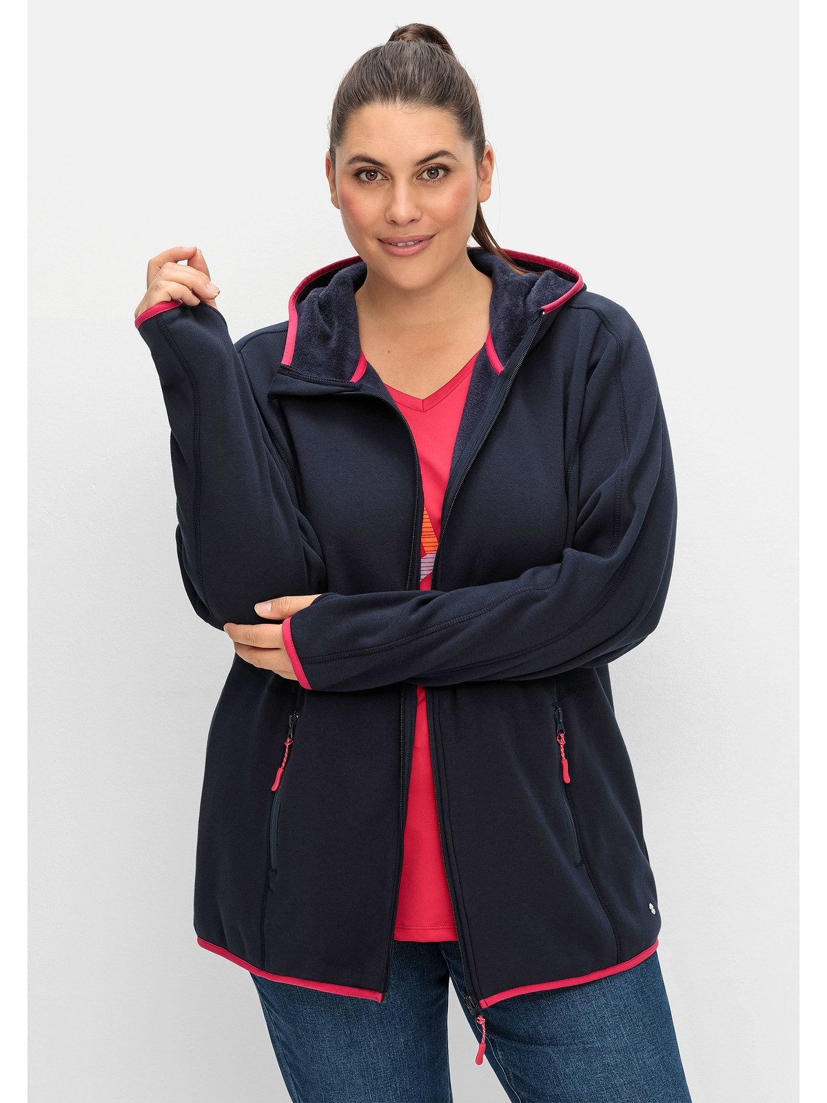 Sheego Strickjacke Große Größen atmungsaktiv und schnelltrocknend