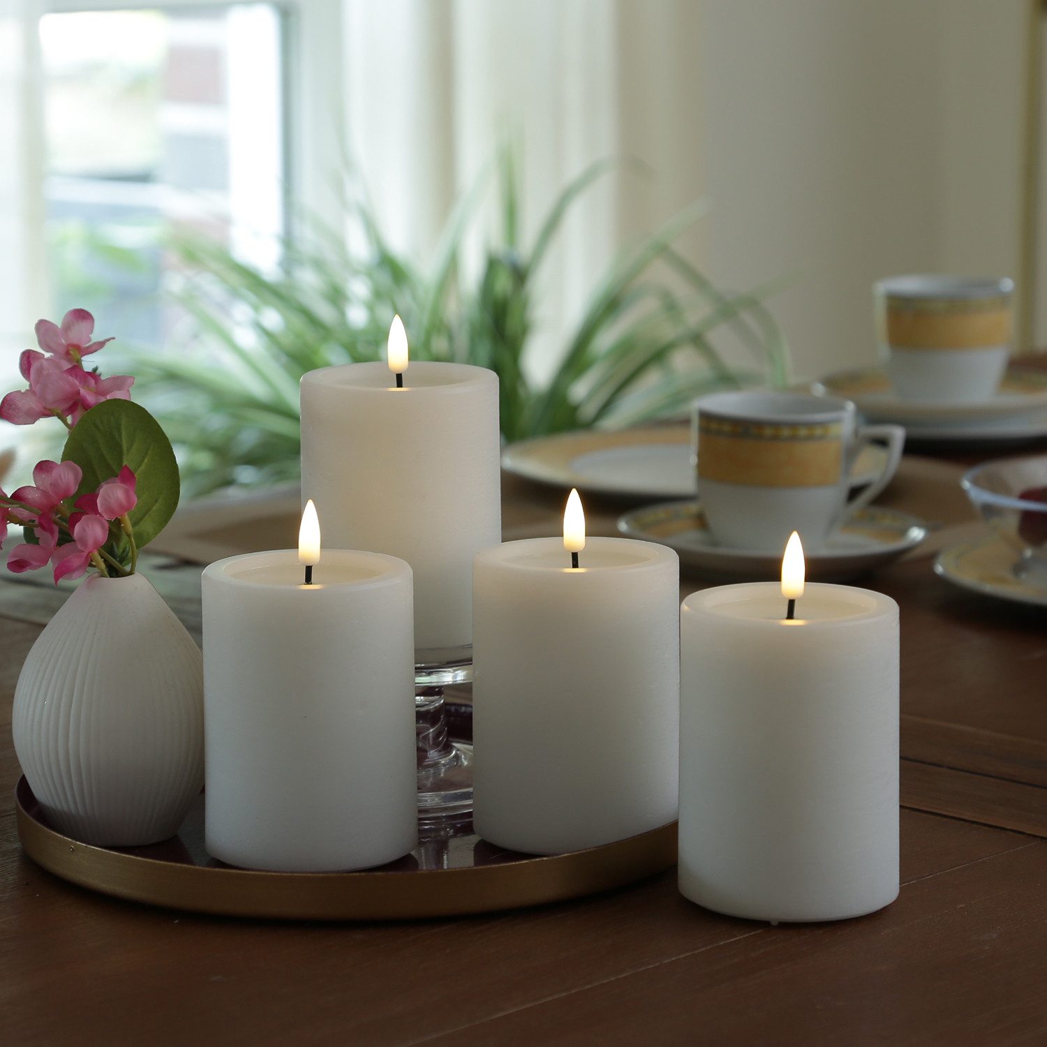 UNIQUE candles LED-Kerze LED Свічкиset UNIQUE Rustik-Optik H: 15cm mit Batterien Fernb. 4er Set (4-tlg)