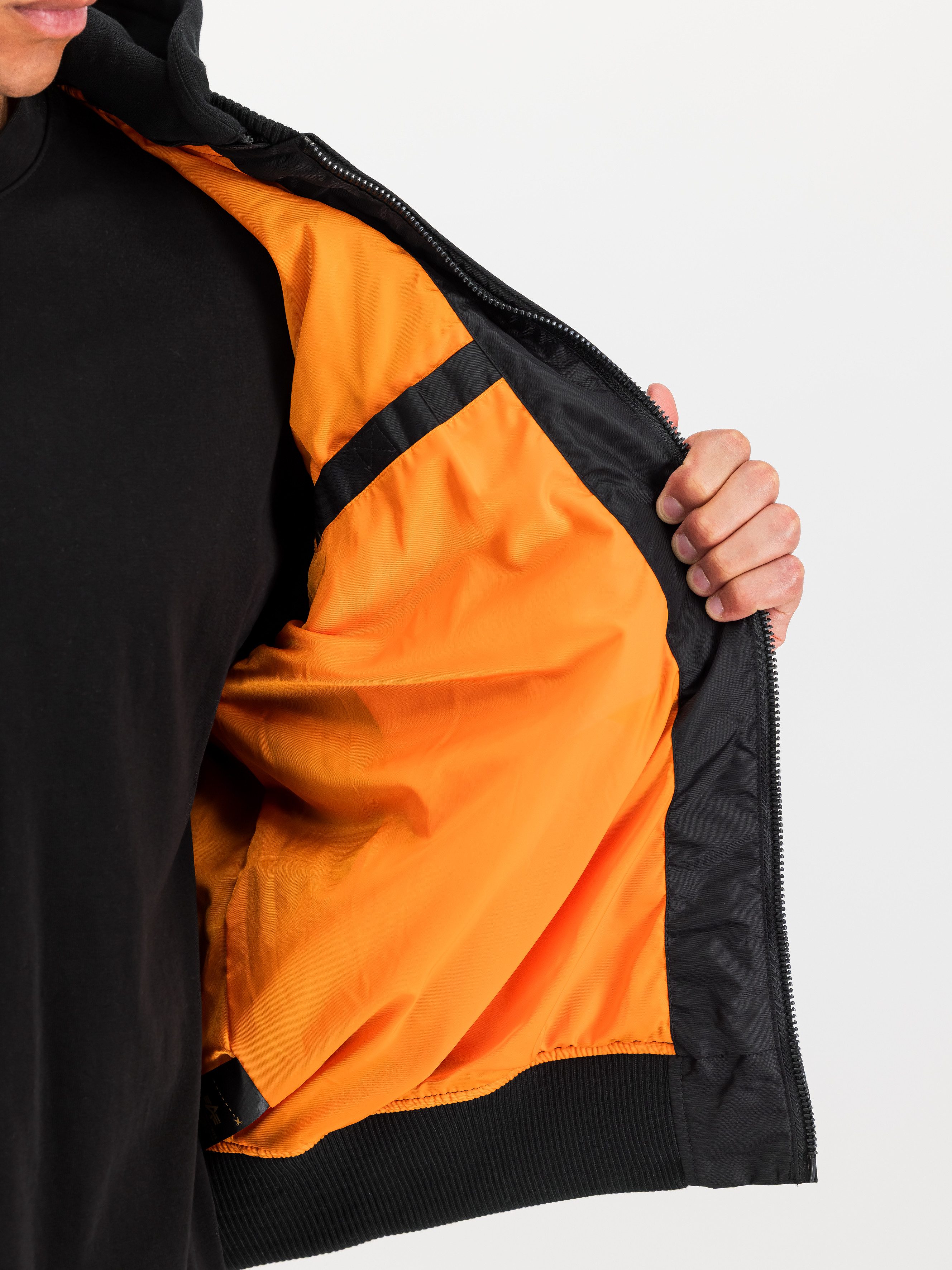 Alpha Industries Bomberjacke MA-1 TT HOOD