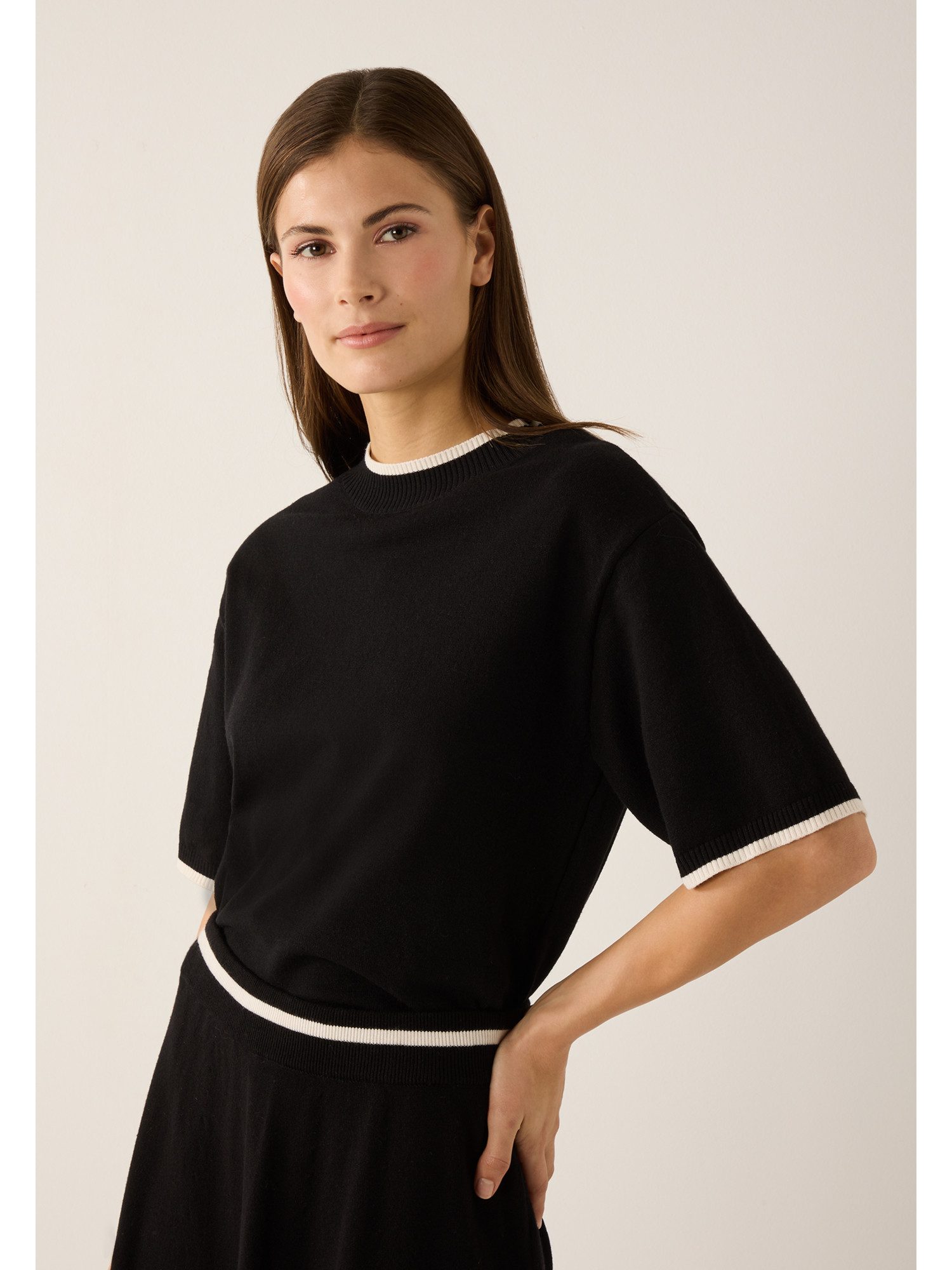 MORE&MORE Rundhalspullover softer Kurzarmpullover, Kontraststreifen