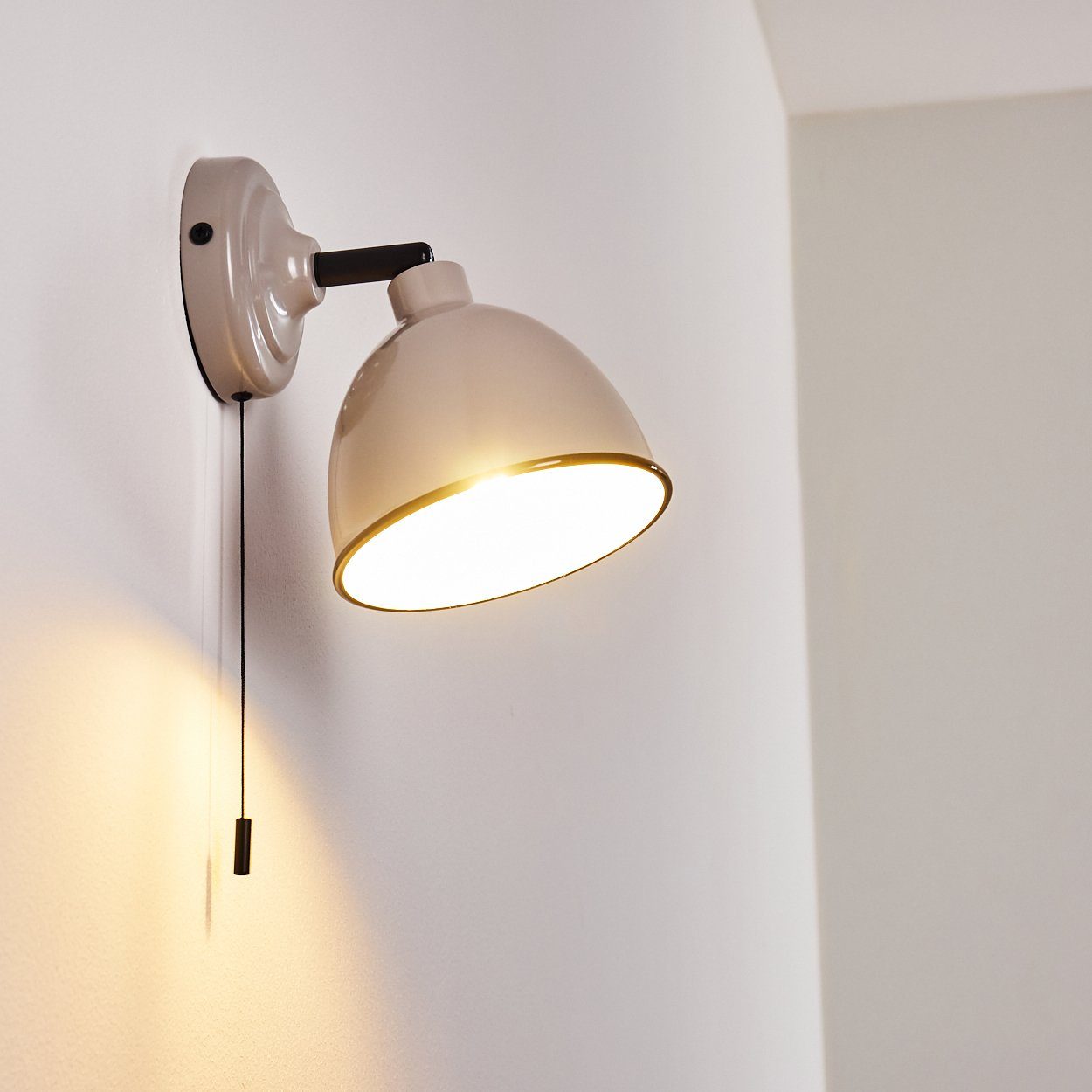 Wandleuchte Grau/Weiß/Schwarz, aus Retro-Design, Wandspot Zugschnur »Scerne« zum mit Metall verstellbare hofstein in 1xE14, An-/Ausschalten Wandlampe ohne im Leuchtmittel,