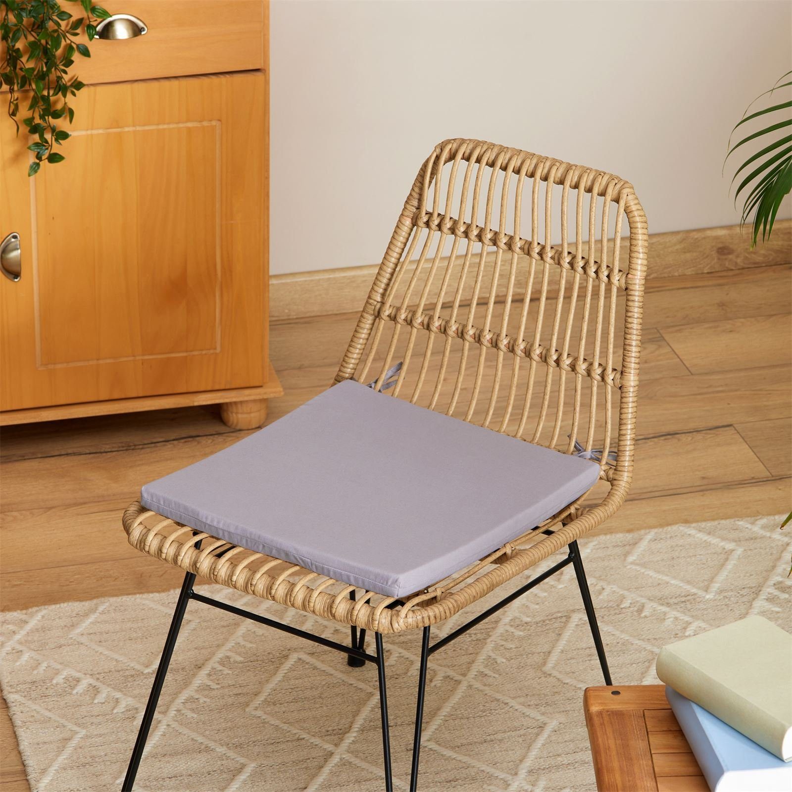 IDIMEX Sitzkissen AMATA, Gepolsterte Stuhlkissen zum binden im 4er Set, Stu günstig online kaufen