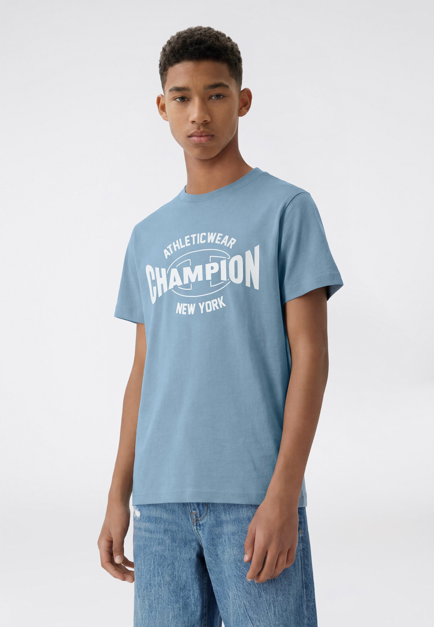 Champion T-Shirt SPORTWEAR T-SHIRT Standard Fit für Kinder und Jugendliche, Kurzarmdesign, aus Baumwolle, Standard Fit