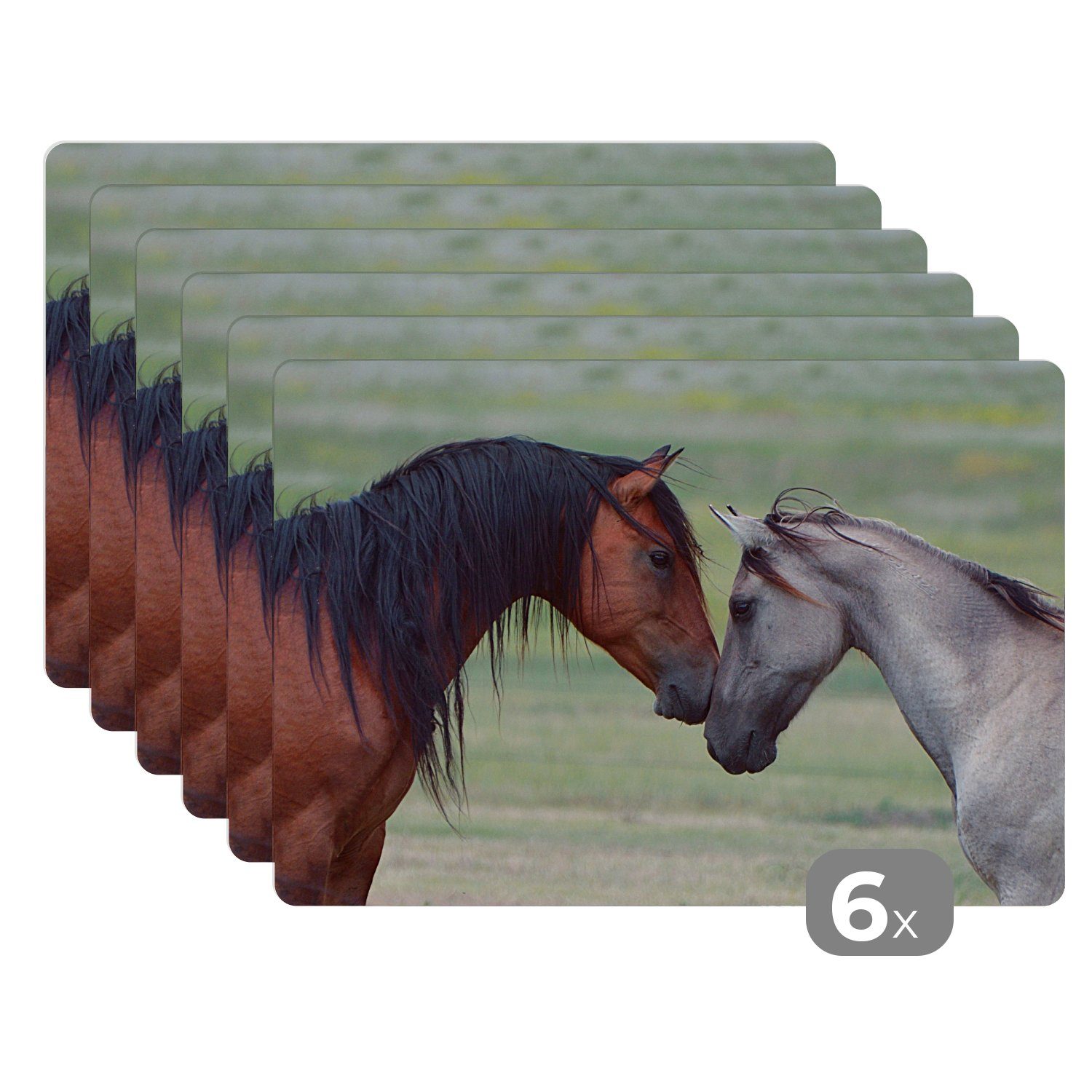 Platzset, Zwei wilde Mustang-Pferde legen ihre Köpfe aneinander, MuchoWow, (6-St), Platzset, Platzdecken, Platzmatte, Tischmatten, Schmutzabweisend