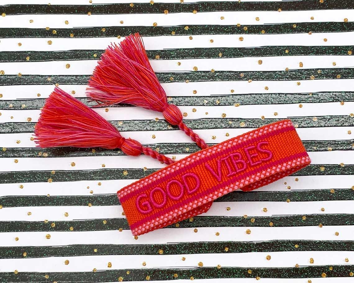 LS-LebenStil Armband Canvas Statement Armband Good Vibes Rot Pink Quasten bestickt (Baumwollarmband Webarmband Armbandliebe Freundschaftsarmband Freundschaftsba – Bild 3 von 5