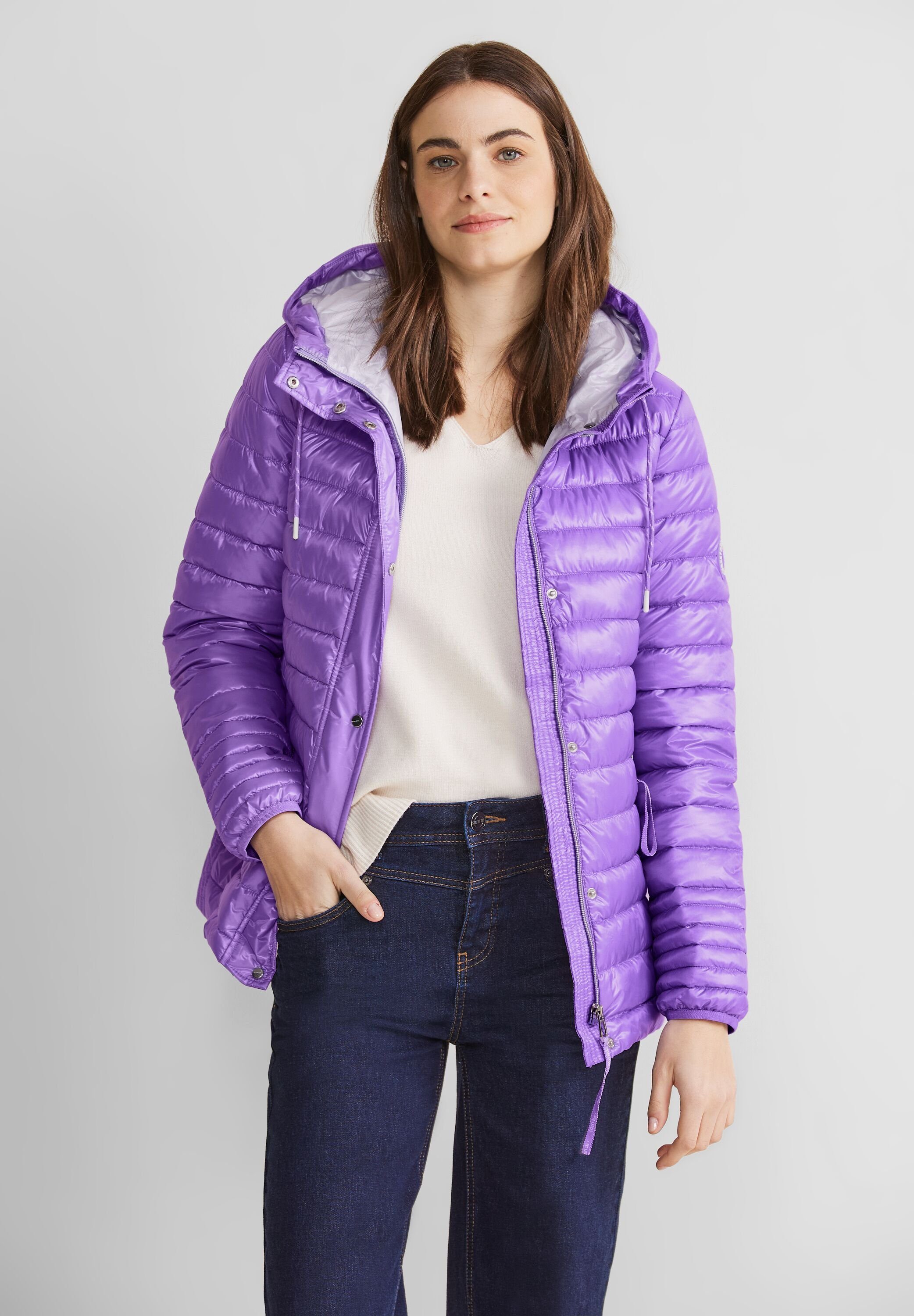 STREET ONE Outdoorjacke Street One Kurze Steppjacke in Shiny Lilac (1-St) Tunnelzugbändchen