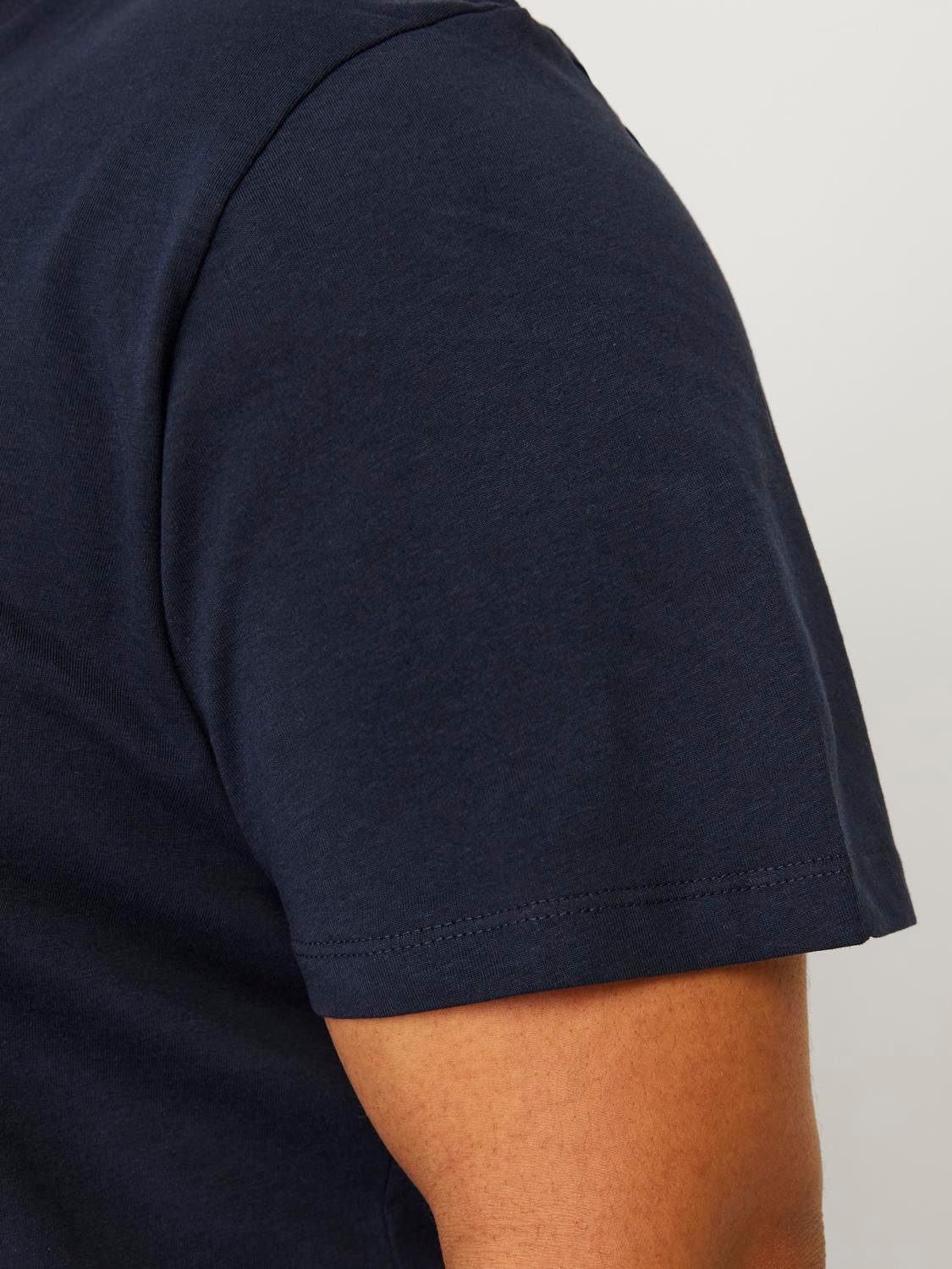 Jack & Jones PlusSize T-Shirt JJECALEB VARSITY TEE SS O-NECK NOOS PLS mit Logobranding