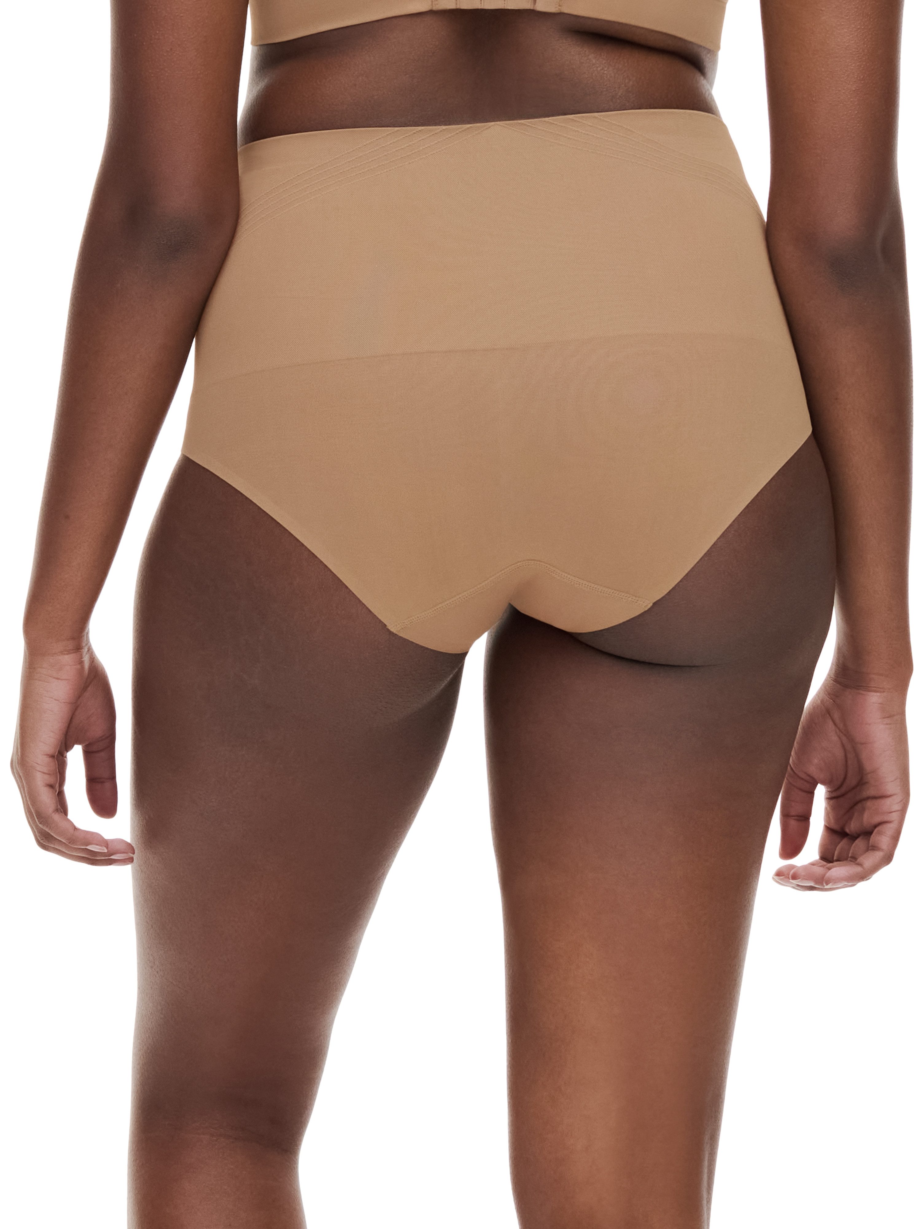 Chantelle Shapingslip SMOOTH COMFORT glättender Effekt – Bild 5 von 5