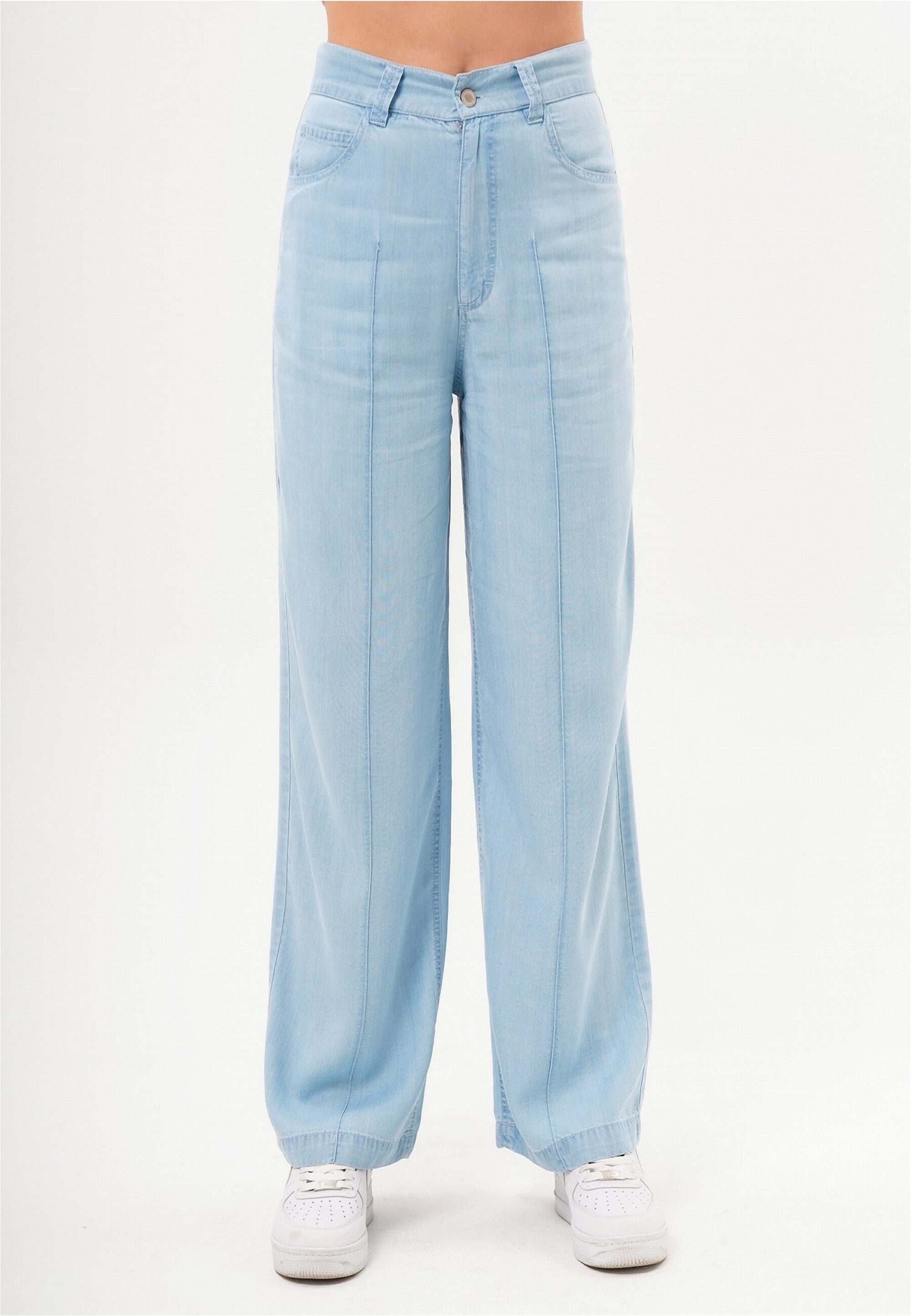 freshlions Stoffhose Giona (1-tlg) mit angesagter Jeans-Optik