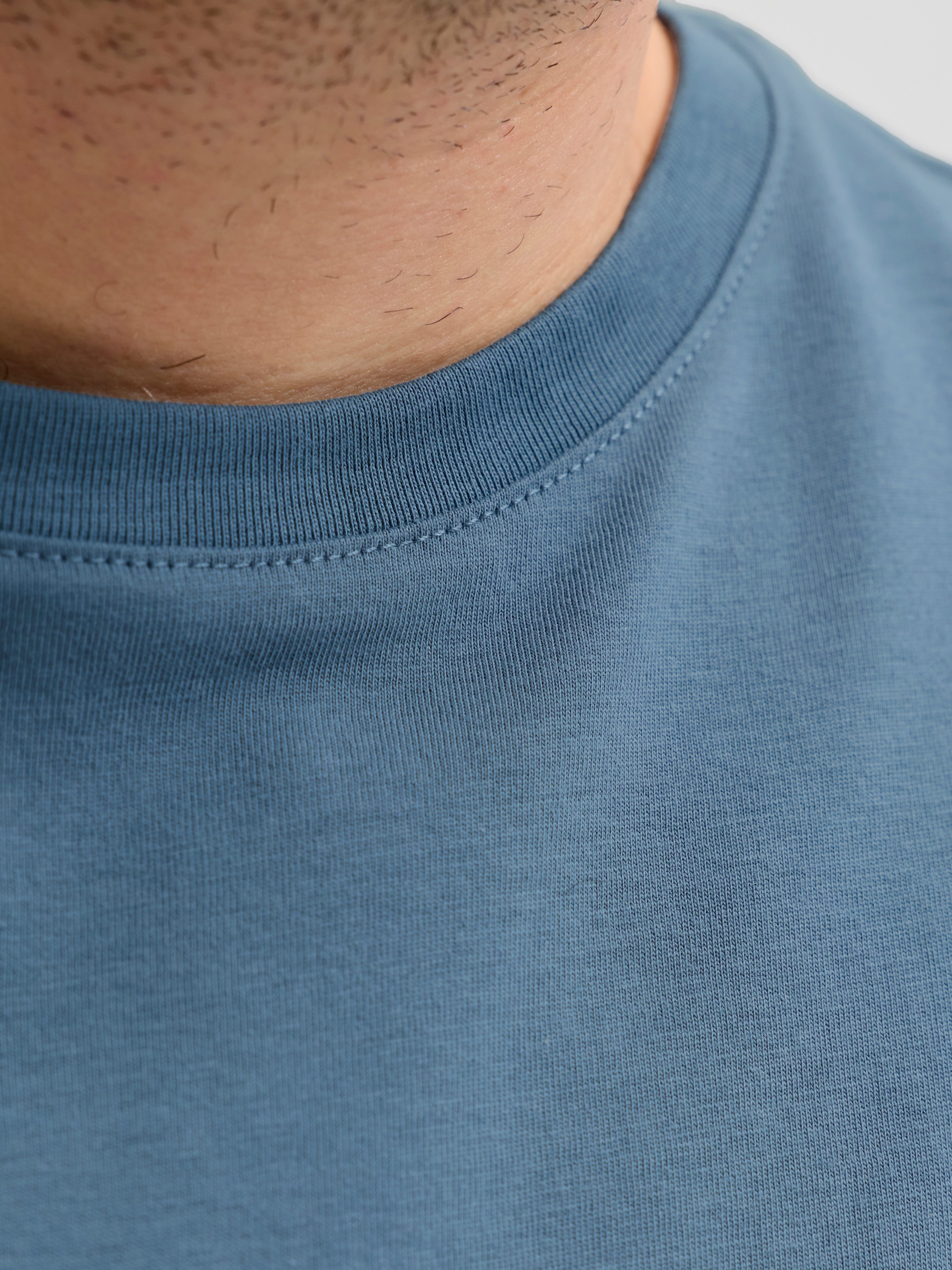 Jack & Jones PlusSize Rundhalsshirt JJECORP LOGO TEE SS O-NECK NOOS PLS Baumwolle, regular fit