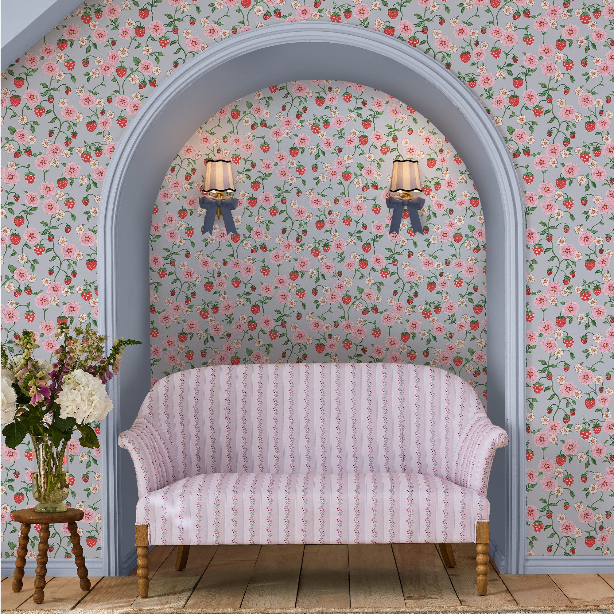 Cath Kidston Vliestapete Strawberry Summer, glatt, geblümt, (1 St), 10mx52cm (ca. 5m2)