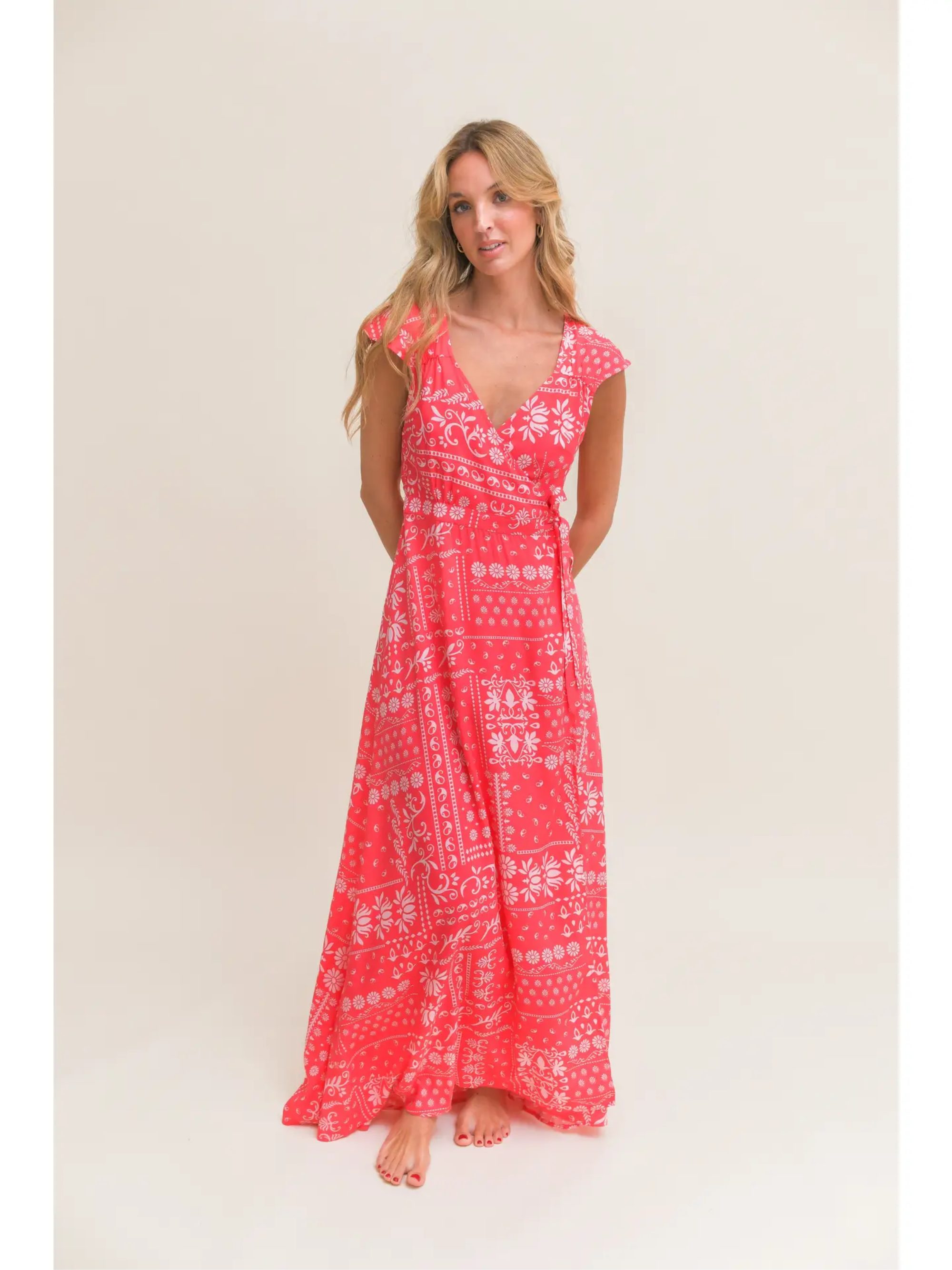 ANNIS Fashion & Accessoires Maxikleid "CORAL SUNSET" v. Jaase (1-tlg) Sommerliches Wickelkleid mit Rückenausschnitt, Viskose