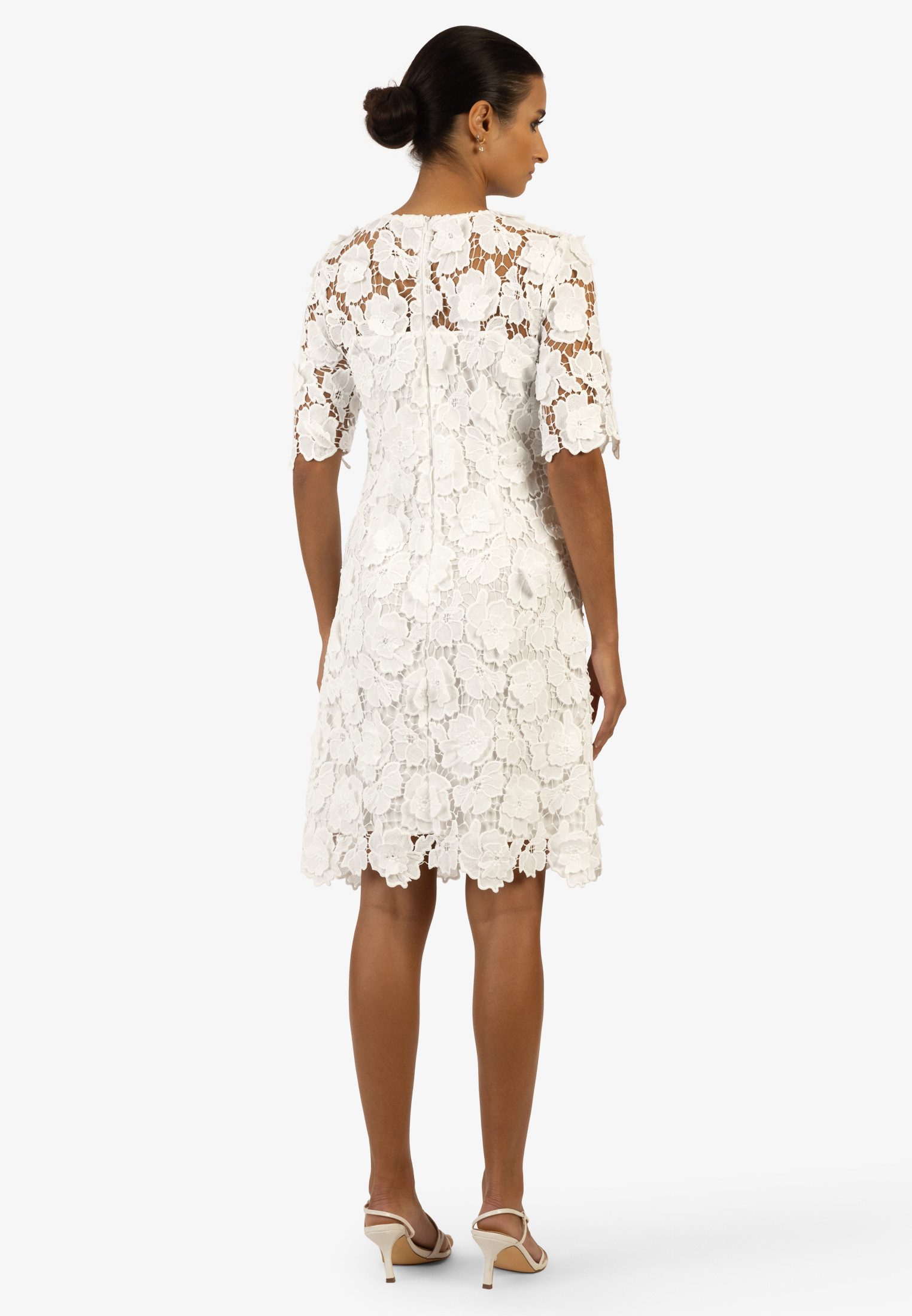 Kraimod Abendkleid mit floralen 3D-Akzenten