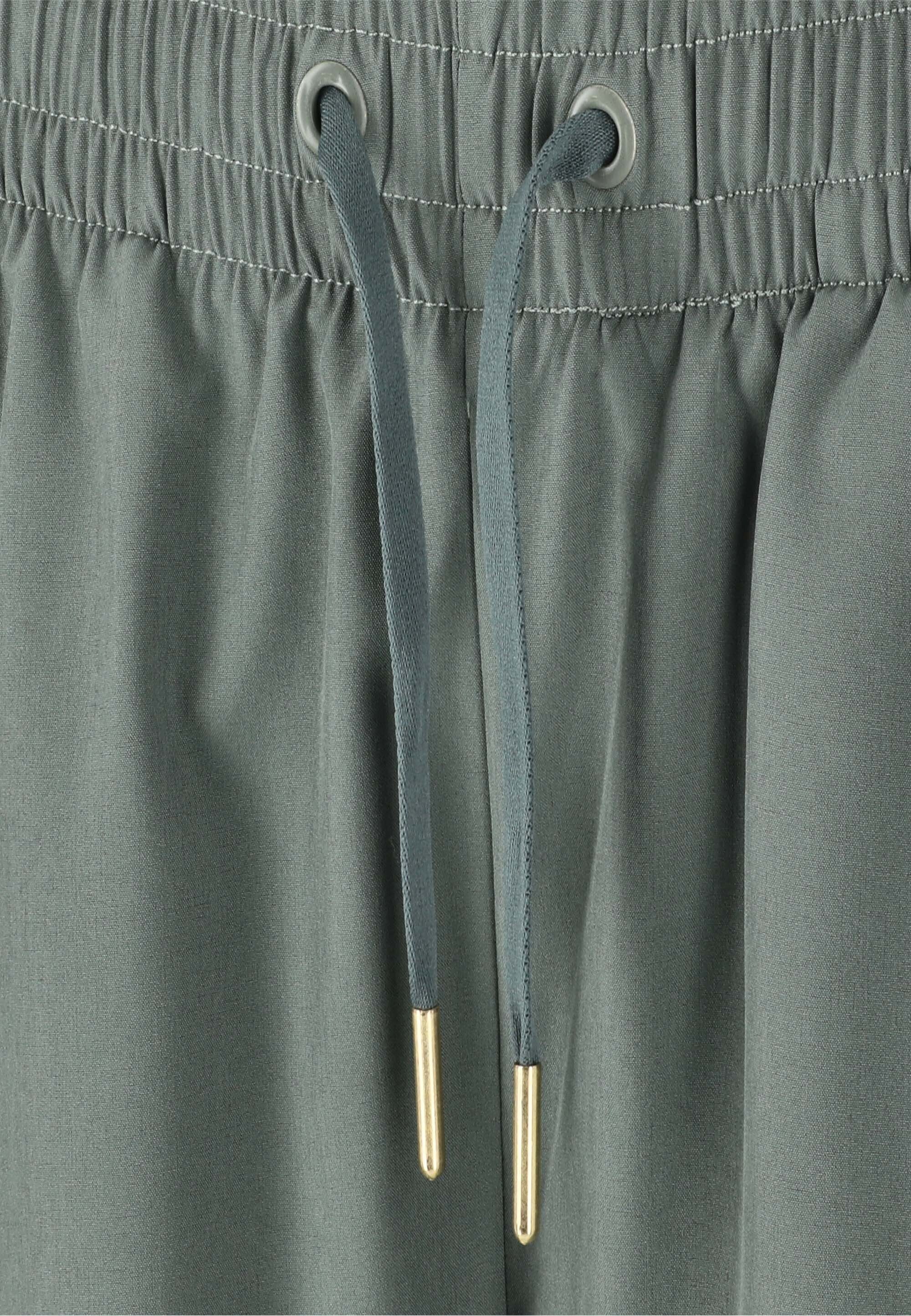 dunkelgrün ENDURANCE mit Shorts Eslaire praktischen Taschen