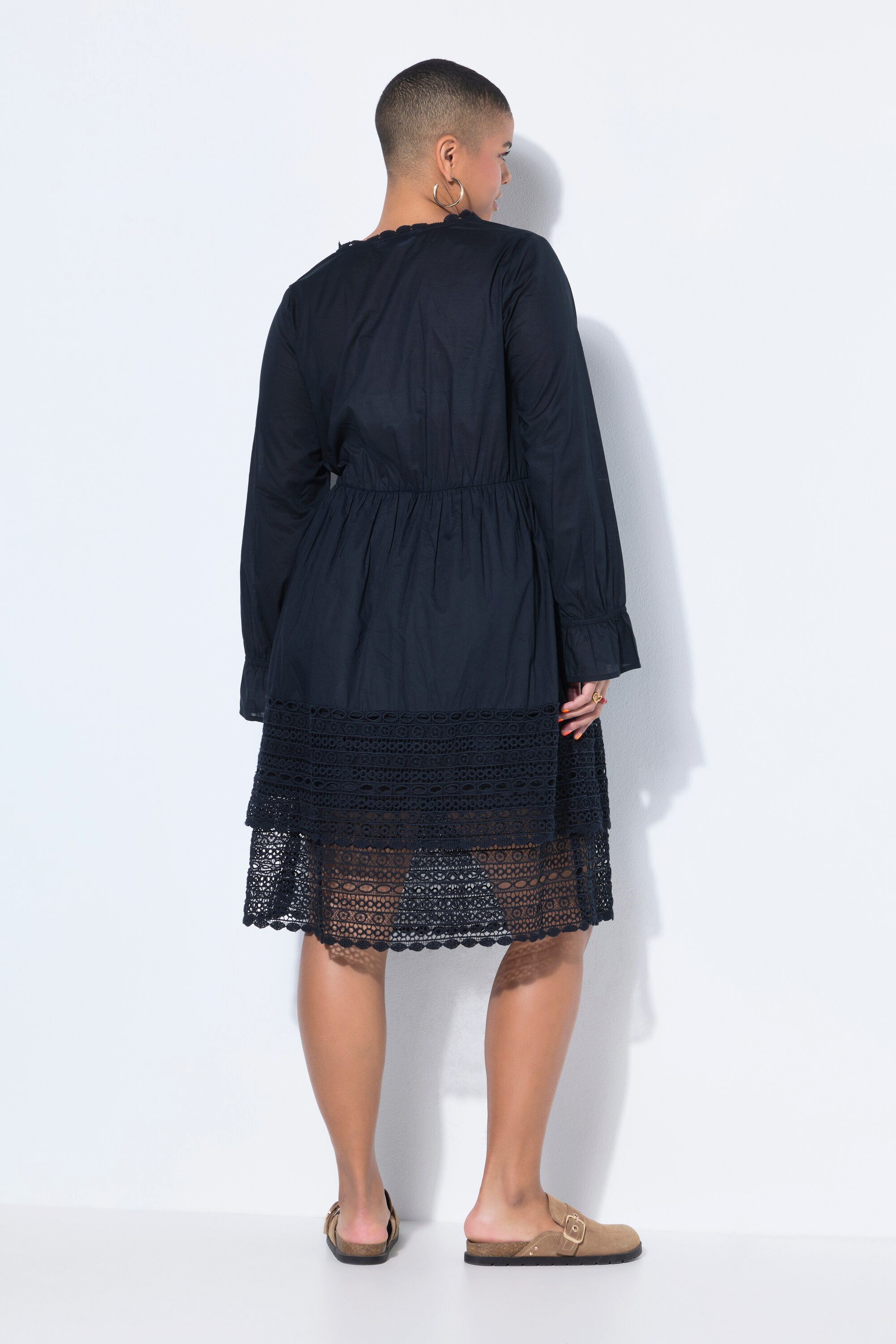 Studio Untold Minikleid Kleid tailliert Volants Spitze
