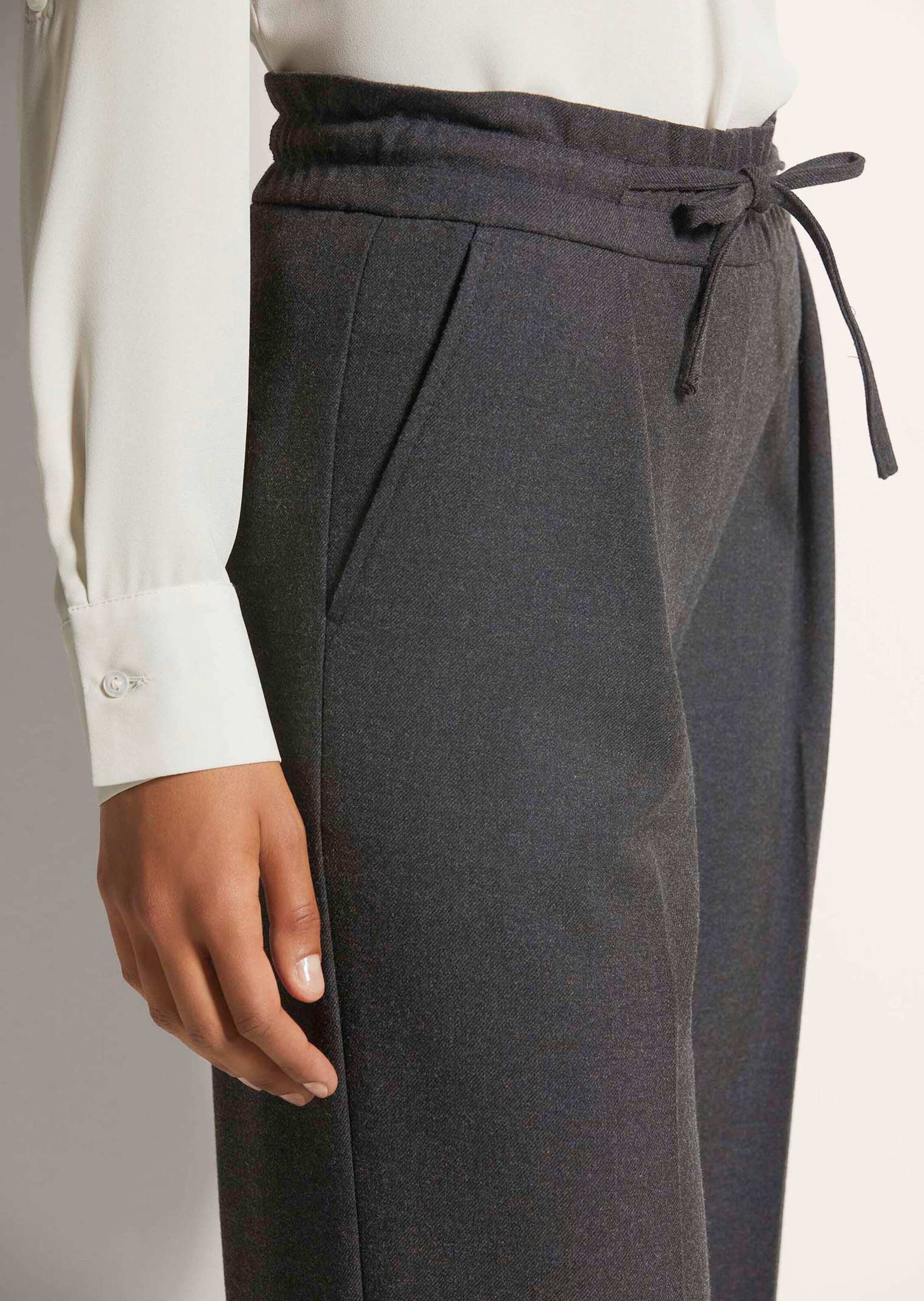MADELEINE Cargohose Schlupfhose mit ausgestelltem Bein Uni-Design, ohne Kragen, Verschlusslos für unkomplizierten Look