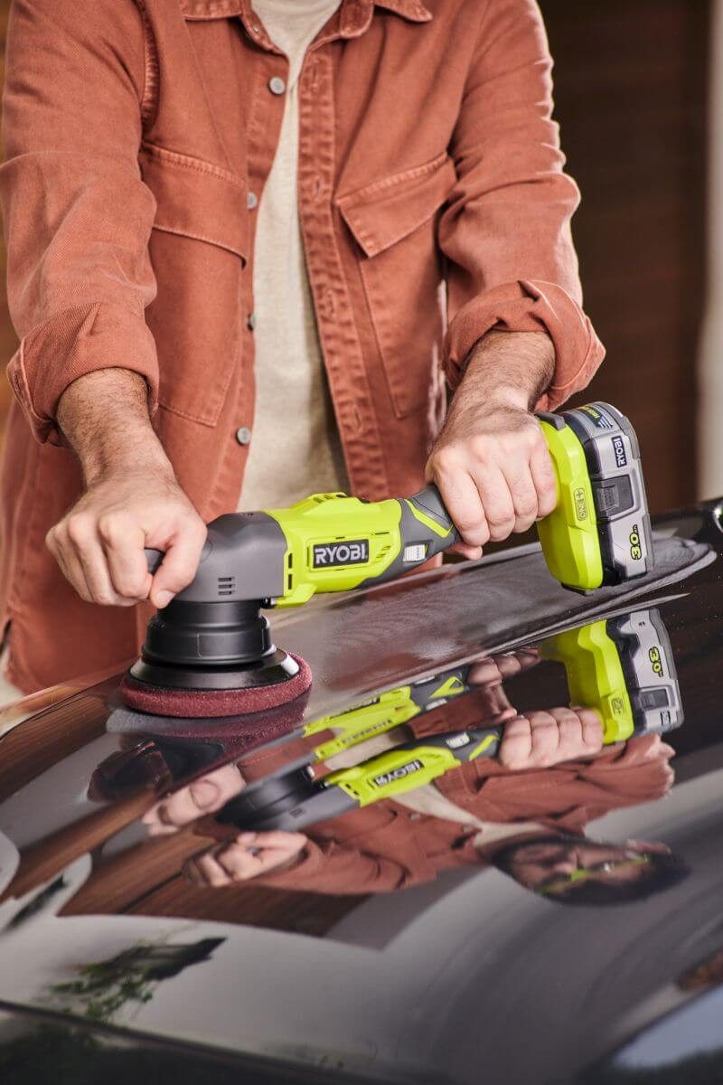 Ryobi PRO ONE+ 18V Cordless Random Orbital Polisher, ideal for car detailing, 3000 rpm, 7500 rpm max.