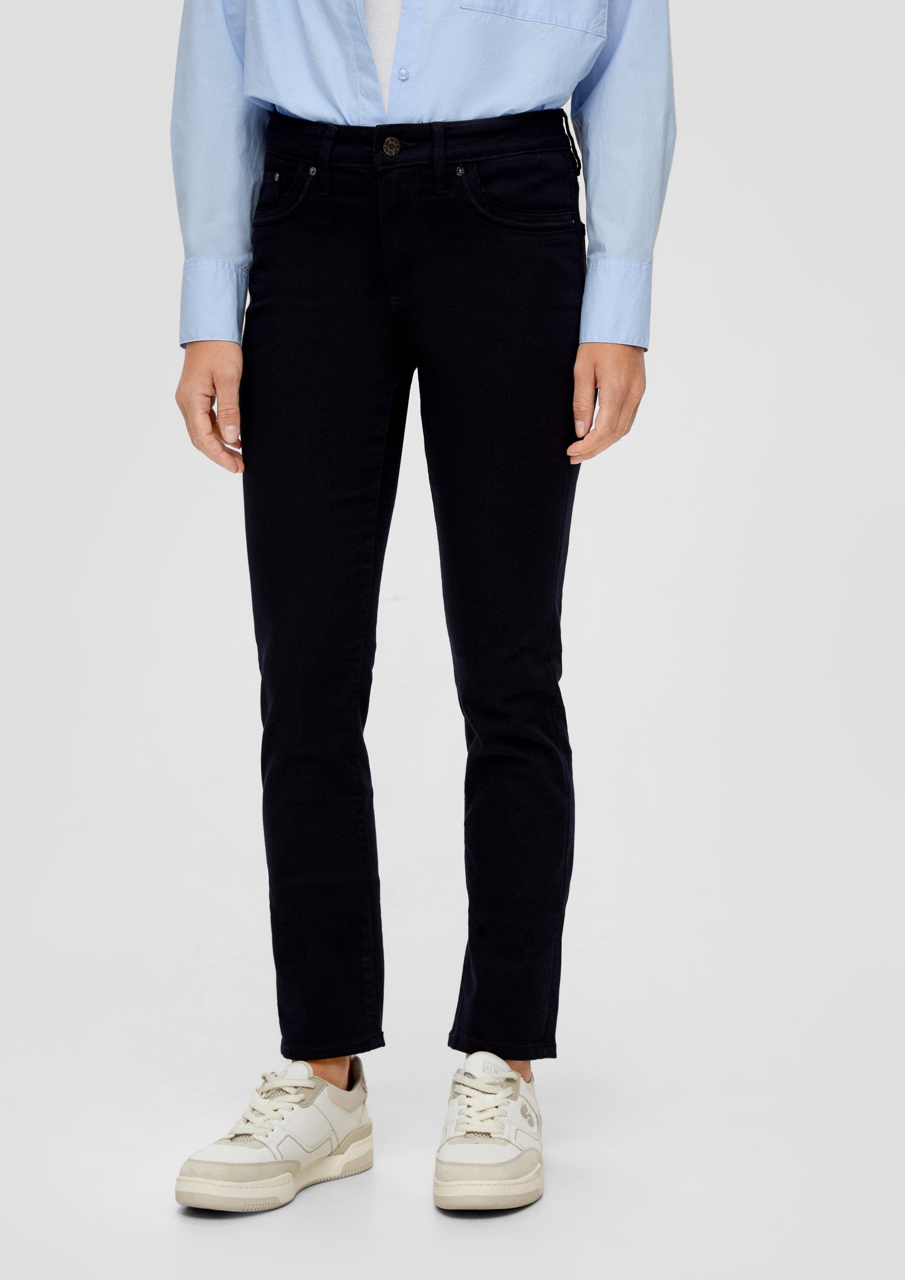 s.Oliver 5-Pocket-Jeans Jeans Betsy / Slim Fit / Mid Rise / Slim Leg Stickerei, Label-Patch navy