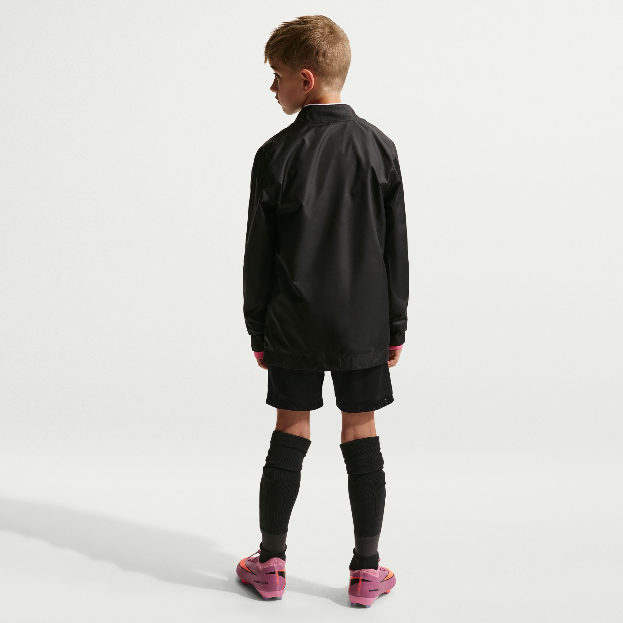 Nike Trainingsshorts Nike Academy Big Kids' Dri-FIT 7" Soccer Shorts Für Kinder und Jugendliche