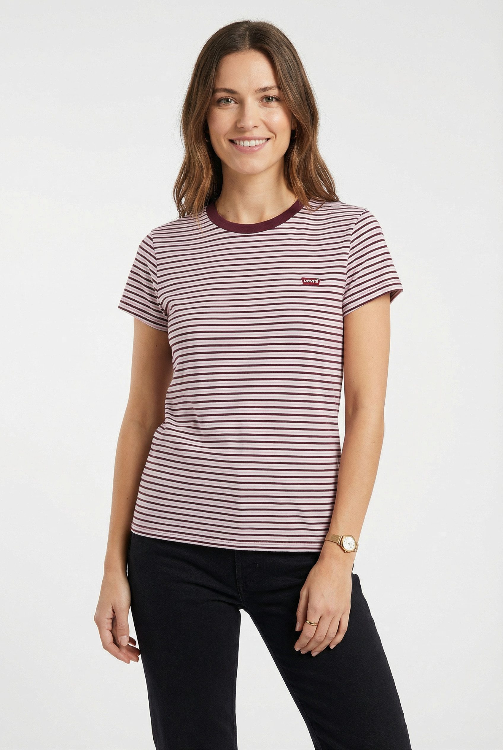 Levi's® T-Shirt PERFECT TEE mit kleiner Logo-Stickerei