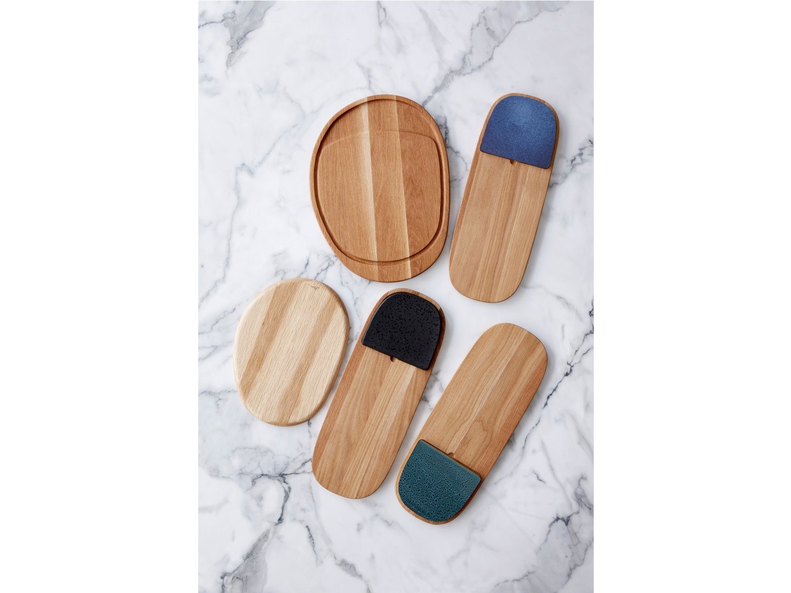 Bitz Servierplatte Servierplatte amber Holz / Steinzeug 51 x 19 cm, Eichenholz / Steinzeug, (Platten)