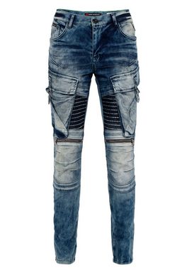 Cipo & Baxx Bequeme Jeans mit lässigen Beintaschen