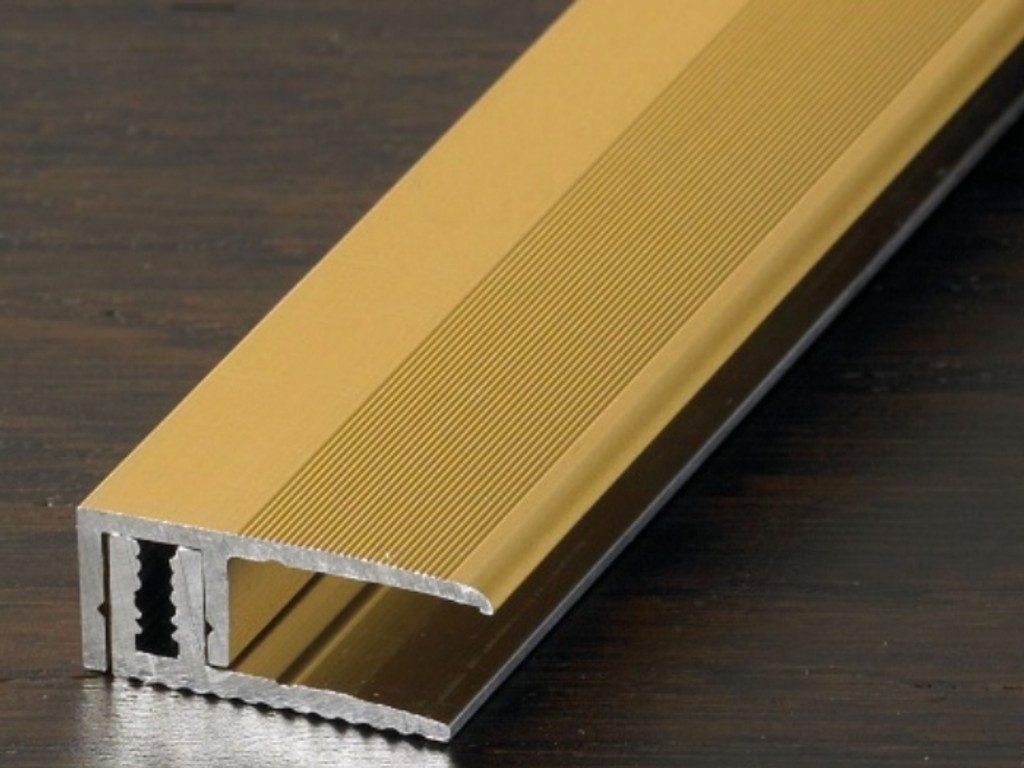 PROLINE Abschlussprofil Abschlussprofil PROVARIO Universal gold