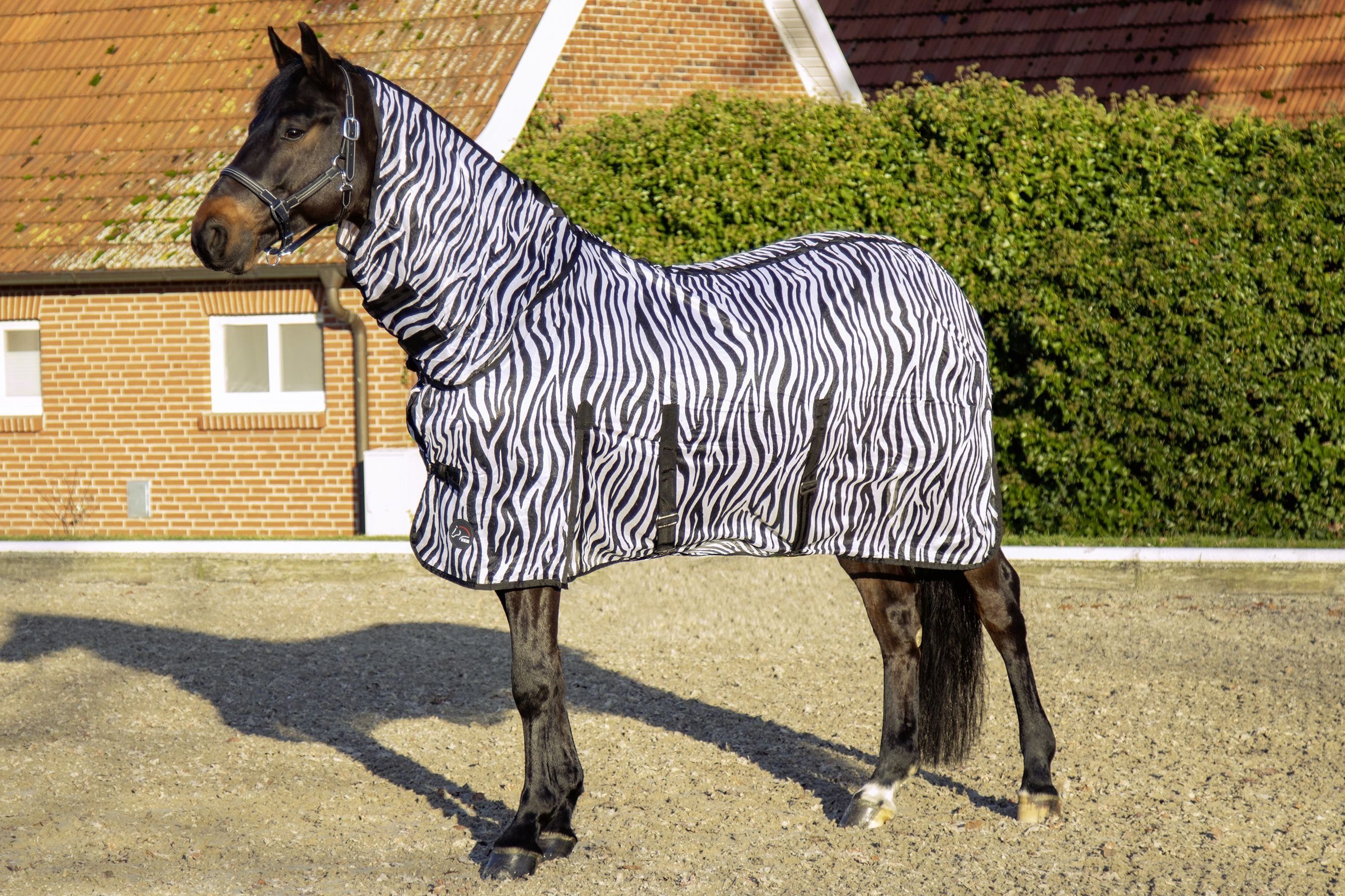 HKM Pferde-Fliegendecke HKM Fliegendecke Zebra inkl. Halsteil und Bauchlatz, inklusive Halsteill & Bauchlatz