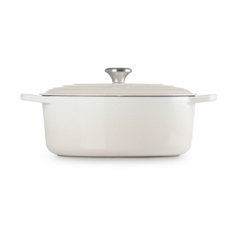 LE CREUSET Bräter Bräter mit Deckel 31 cm Signature Meringue, Emailliertes Gusseisen, ovaler Schmortopf, Cocotte, Bratentopf, ca. 6-7 Pers., Ø31cm, weiß