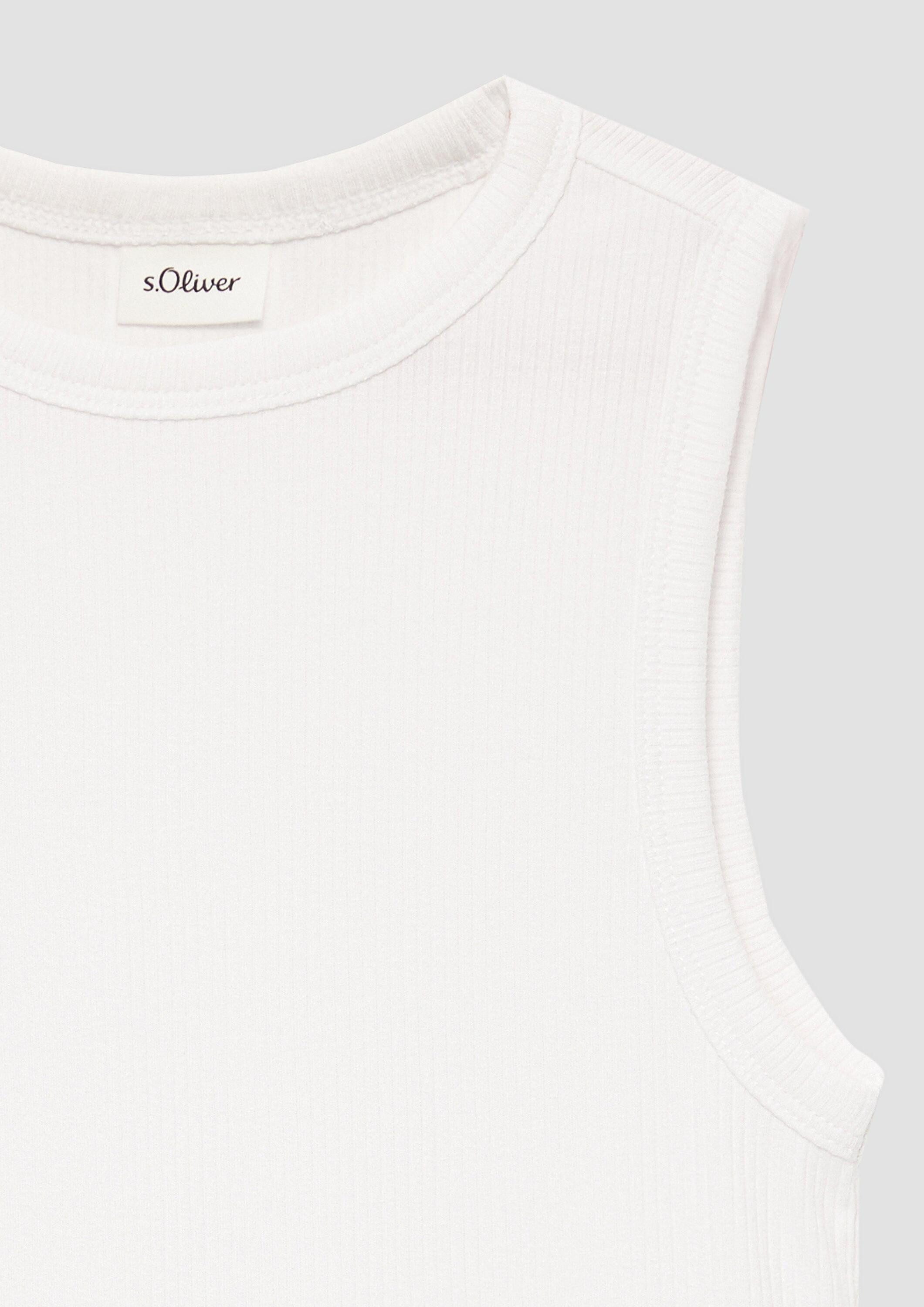s.Oliver Muskelshirt T-Shirt Verkürztes Slim-Fit-Top mit Rippstruktur