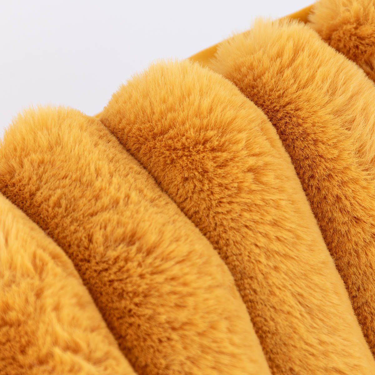 Magma Heimtex Kissenbezug Fellimitat dicke Streifen günstig online kaufen
