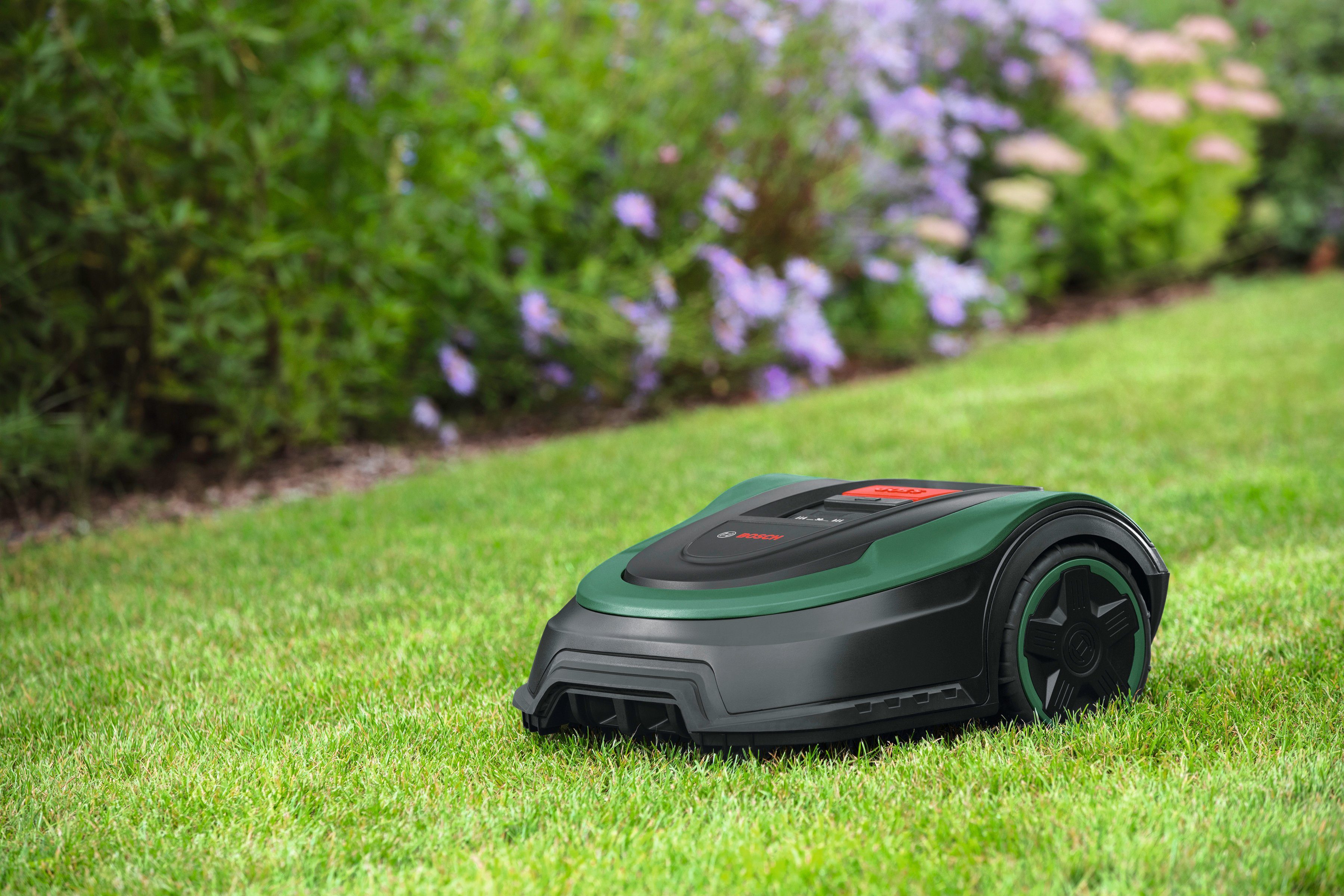 Bosch Home & Garden Rasenmähroboter Indego S+ 500, bis 500 m² Rasenfläche, inklusive Akku und Ladestation