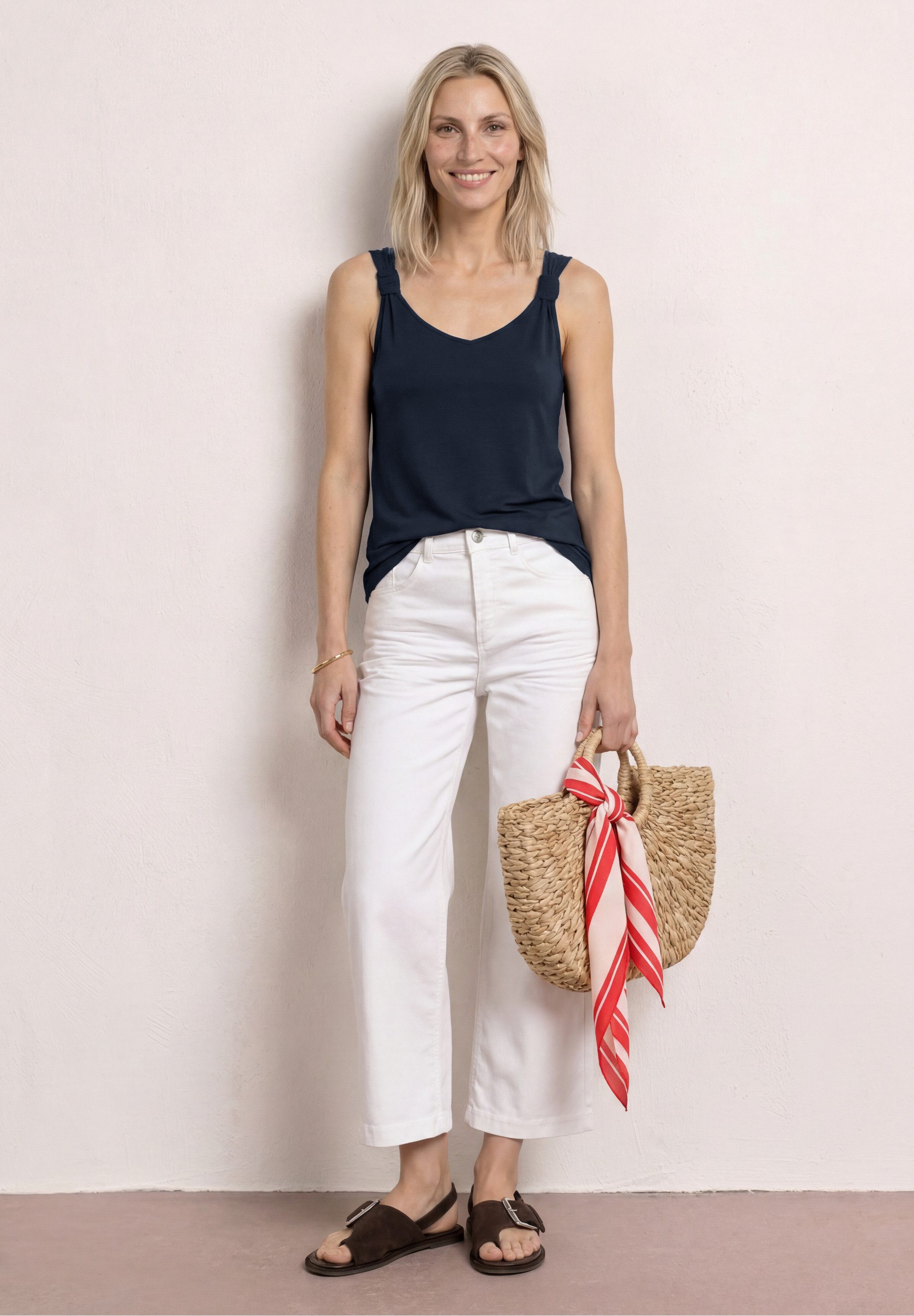 STREET ONE Shirttop Sommertop mit V-Neck und Knotendetail
