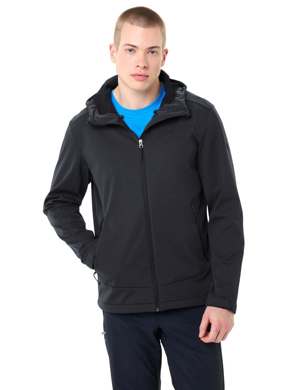 VAUDE Softshelljacke MEN'S EVERHIKE SOFTSHELL HOODY sportlicher Stil, winddicht, wasserabweisend, atmungsaktiv