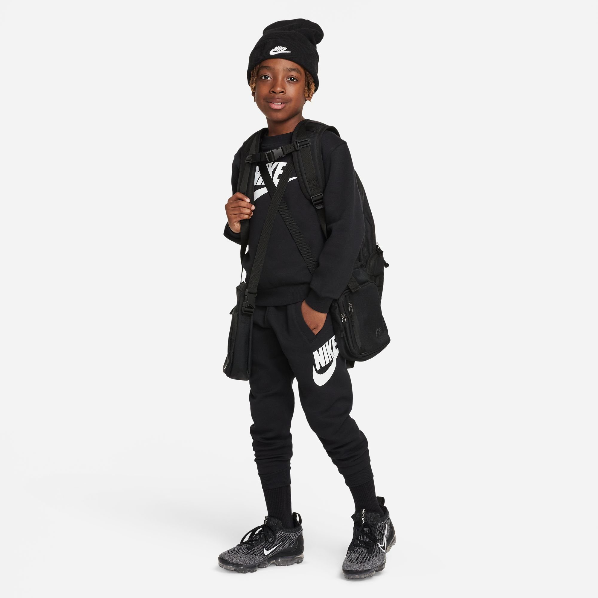 Nike Sportswear Jogginghose CLUB JOGGER BIG KIDS' PANTS FLEECE BLACK/WHITE