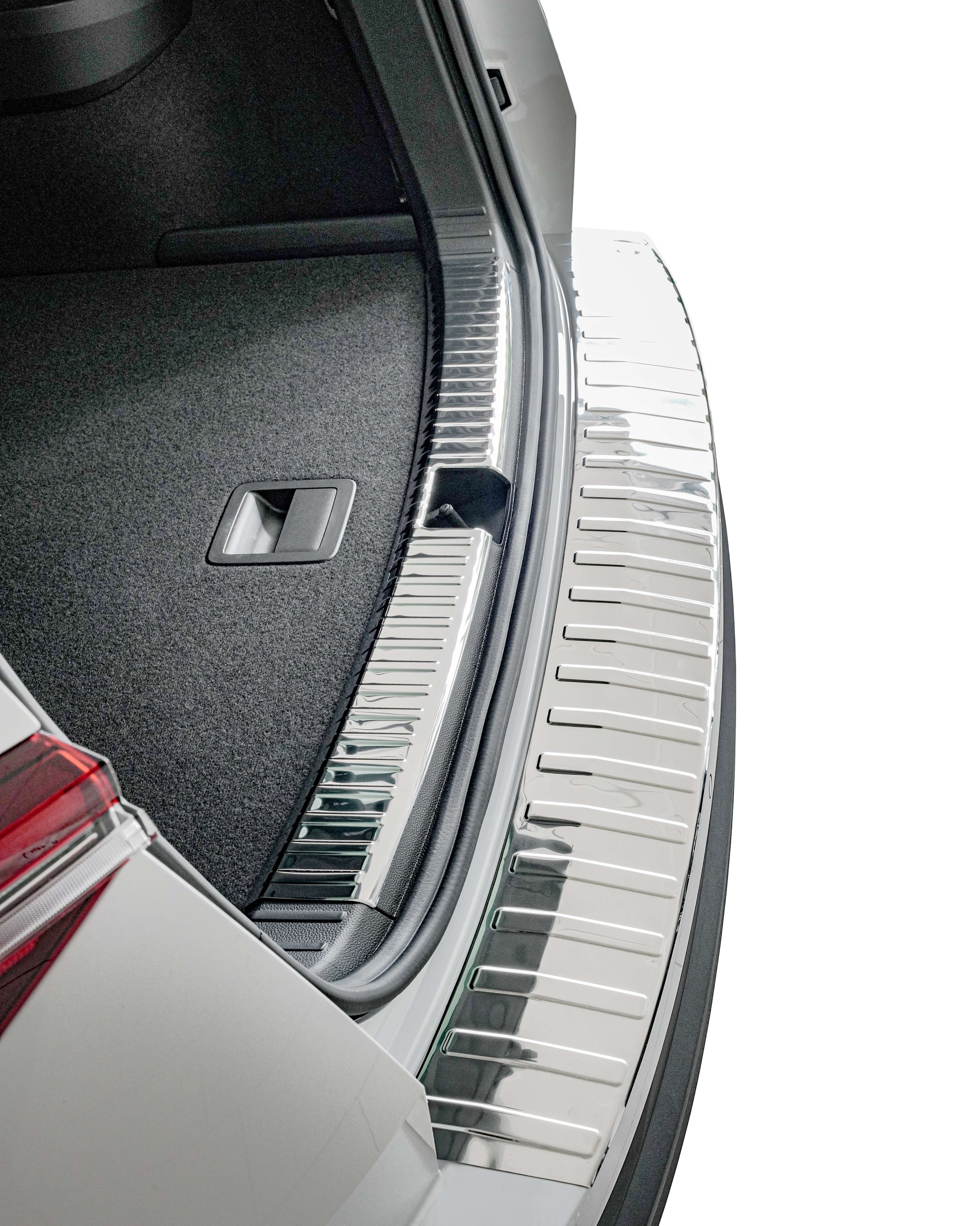 RECAMBO Ladekantenschutz für Skoda Karoq, NU7, BJ ab 2017> Stoßstangenschutz, V2A rostfrei, Exklusive Optik, praktischer Schutz & perfekte Passform – Bild 3 von 5