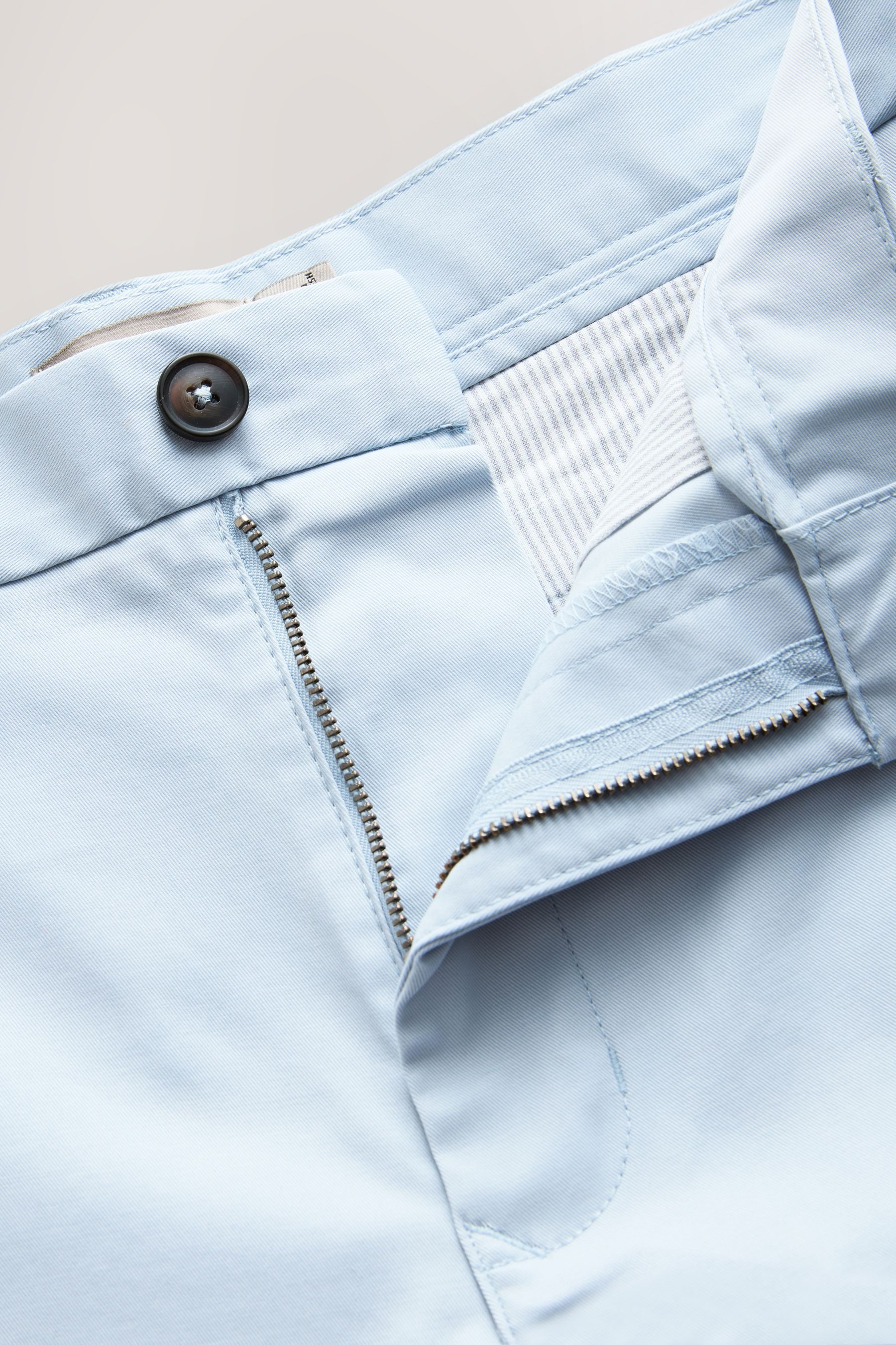 Next Shorts Slim Fit Stretch-Chinoshorts (1-tlg)