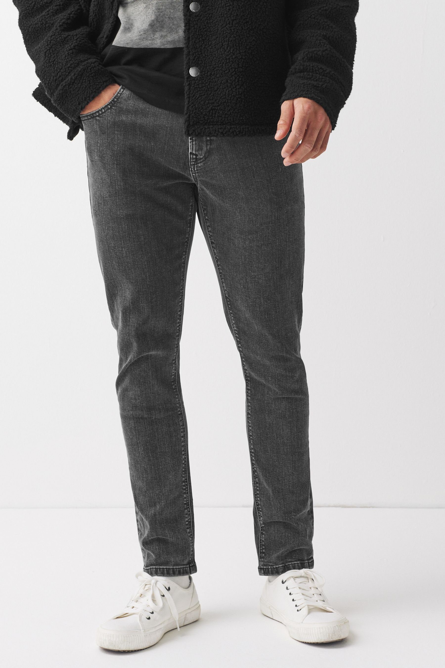 Next Skinny-fit-Jeans Skinny Fit Essential Jeans mit Stretch (1-tlg) Dark Grey