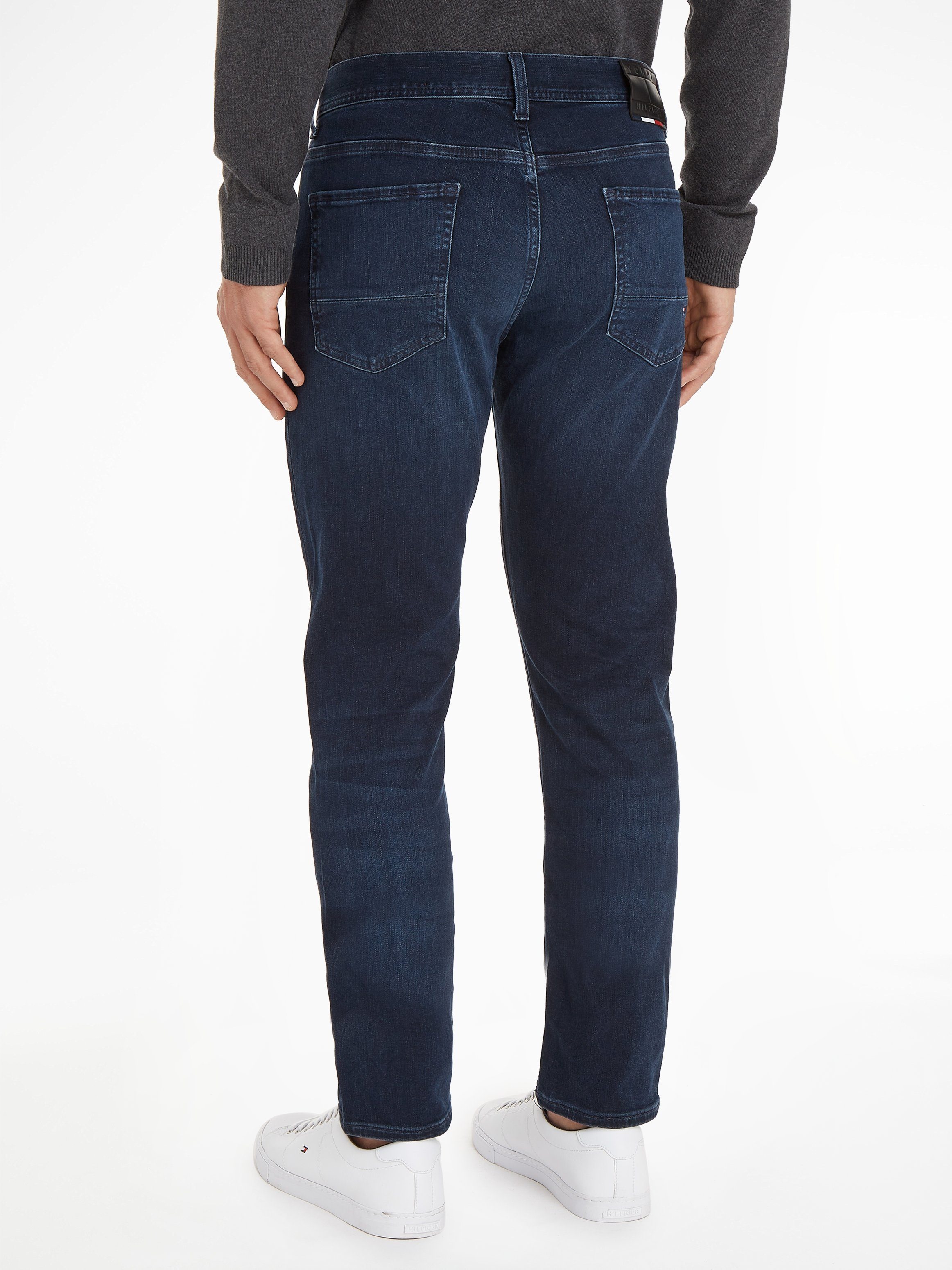 extra Bleecker black iowa Baumwoll-Denim Tommy Stretch, mit blue bequem Slim-fit-Jeans Hilfiger
