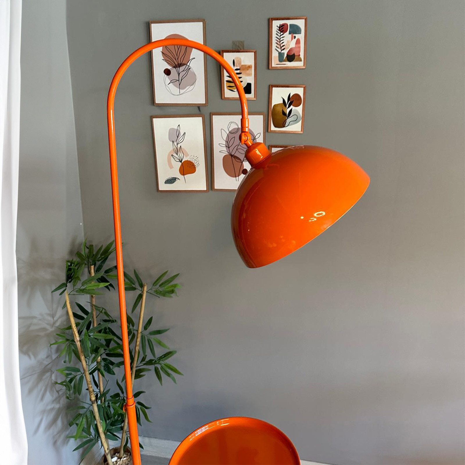 Bamyum Stehlampe Moderne Stehlampe aus Metall mit E27, verstellbarer Lampenschirm, ohne Leuchtmittel, E27, verstellbarer Lampenschirm, Stehluchte mit Ablage