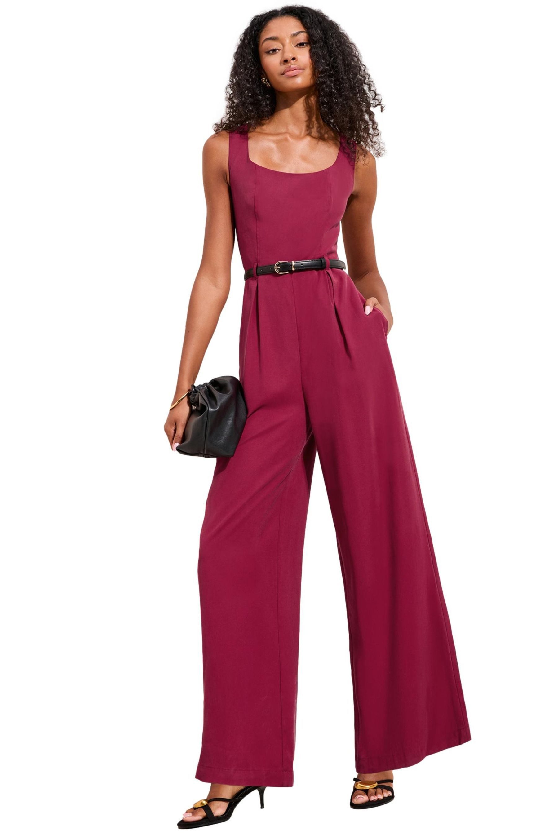 Jumpsuit Friends Like These Jumpsuit mit Gürtel