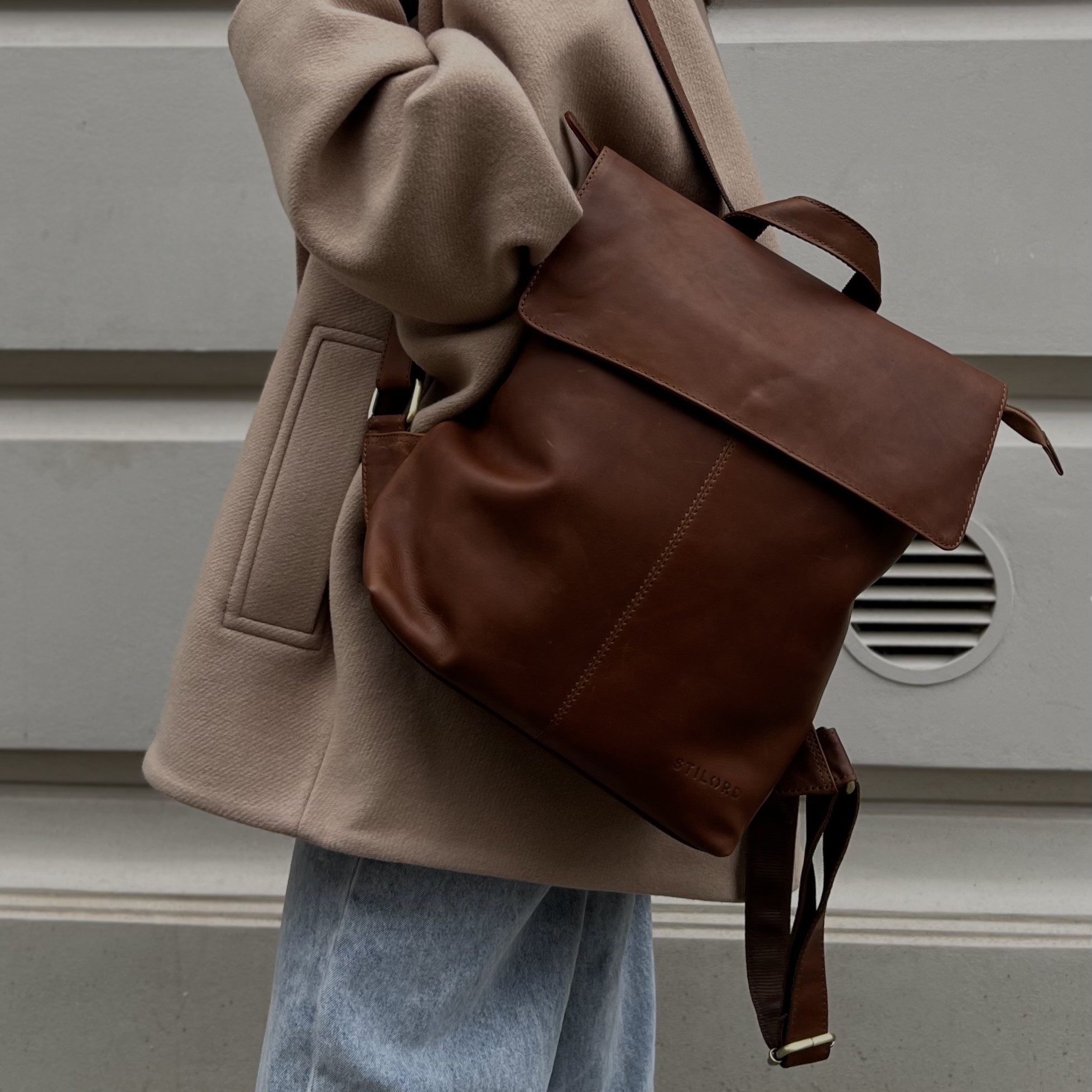 STILORD Notebook-Rucksack "Charlie" Vintage Lederrucksack Braun Damen Herren 13,3 Zoll Echtleder