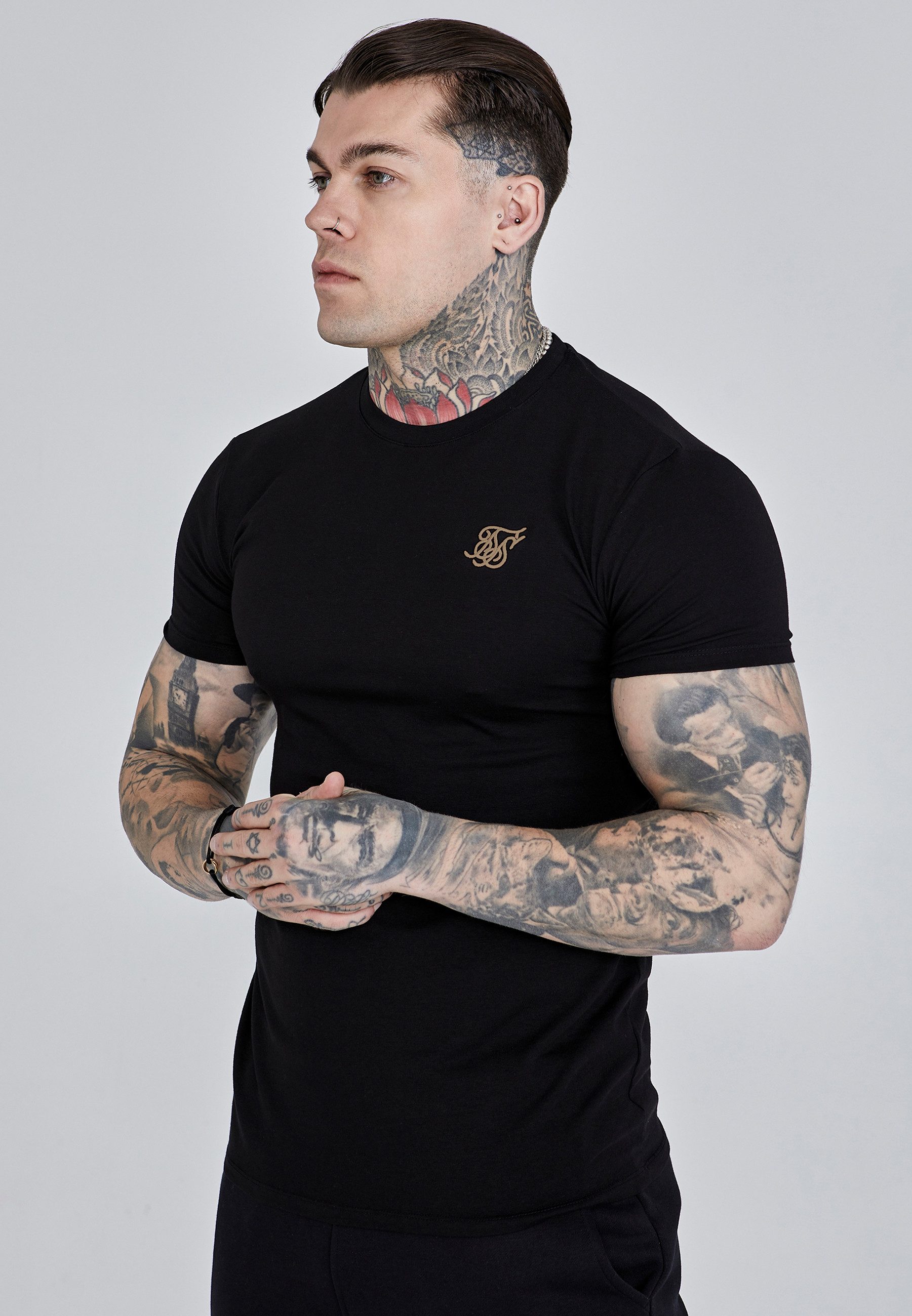 Siksilk T-Shirt SikSilk Herren T-Shirt mit Muscle-Fit-Passform günstig online kaufen