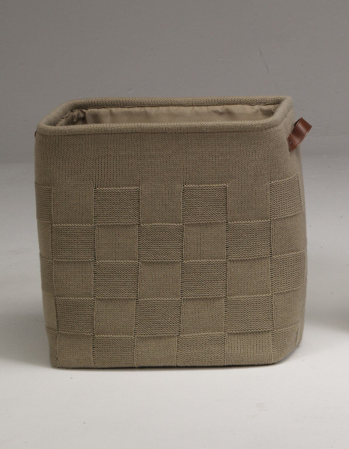 ARTRA Dekokorb (1 St), Artra Design Strickkorb Beige Aufbewahrungskorb Aufbewahren Ordnungshelfer, Aufbewahrungshelfer, Häkelkörbchen mit Henkel (40x30x42cm) für Decken, Spielzeug, Büro, Kinderzimme,r Schlafzimmer