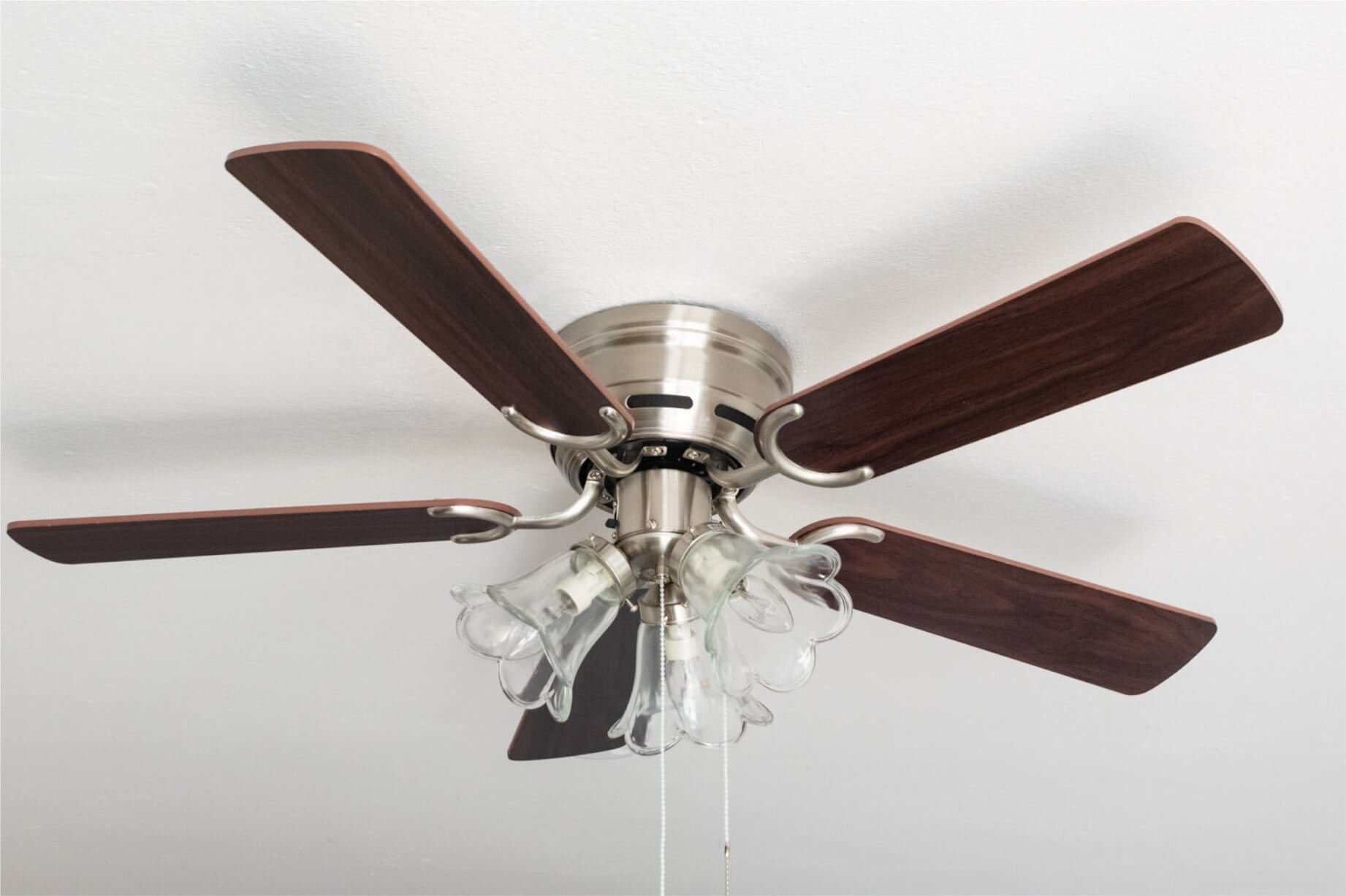 Pepeo Deckenventilator Deckenventilator Kisa Deluxe BN Eiche / Walnuss mit Licht