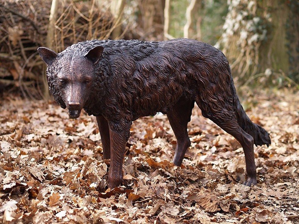 IDYL Gartenfigur IDYL Bronze-Skulptur Stehender Wolf, Bronze